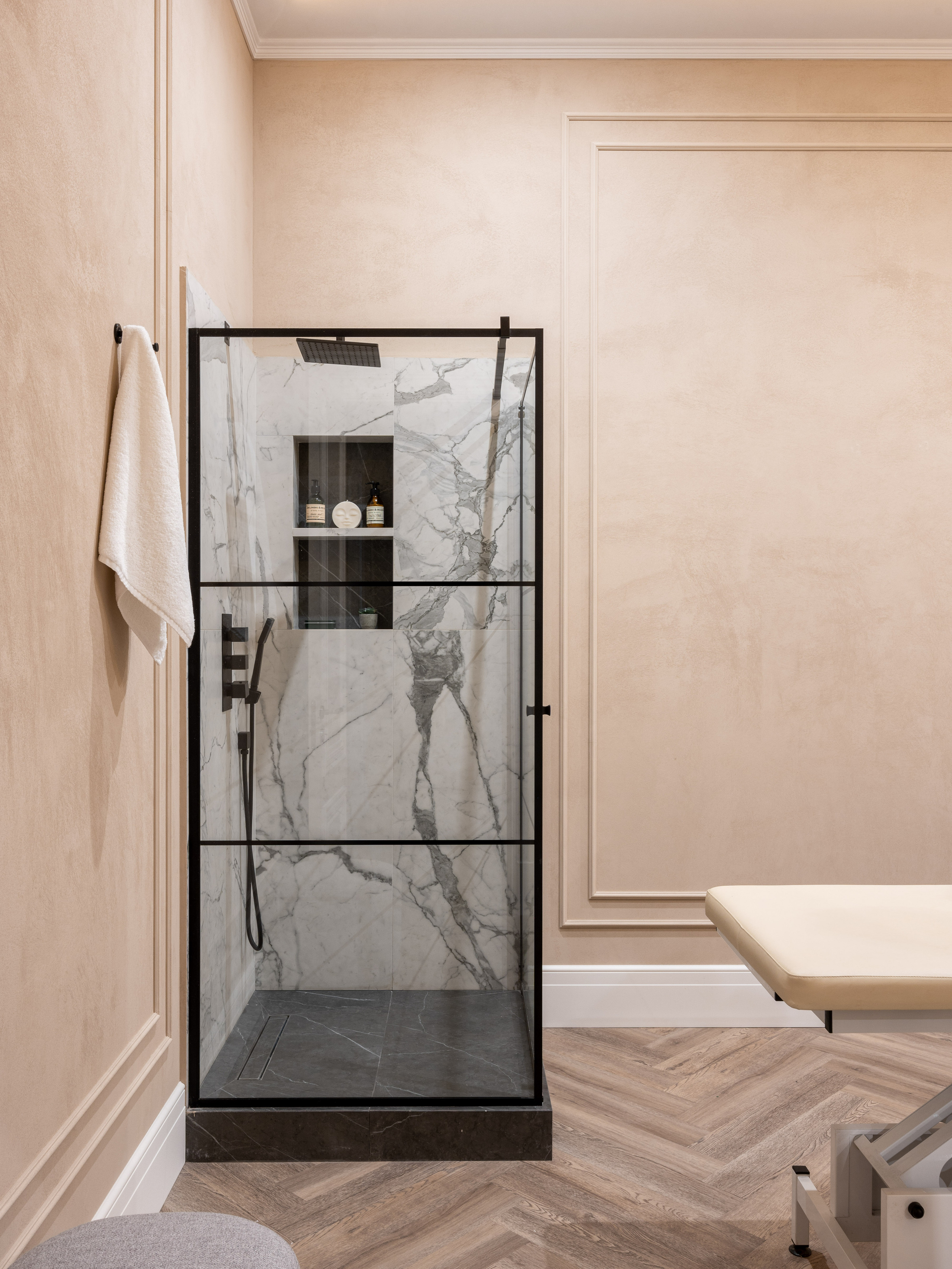 ROOMS by Misha Bear. Интерьерный фотограф Константин Пырьев