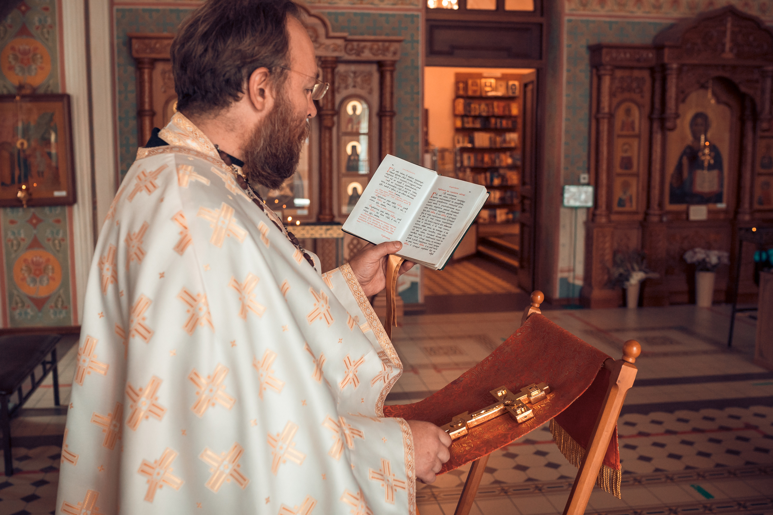 Венчание Антония и Иулии. Фотограф на Крещение и Венчание в Красноярске Рамазанова Юлия