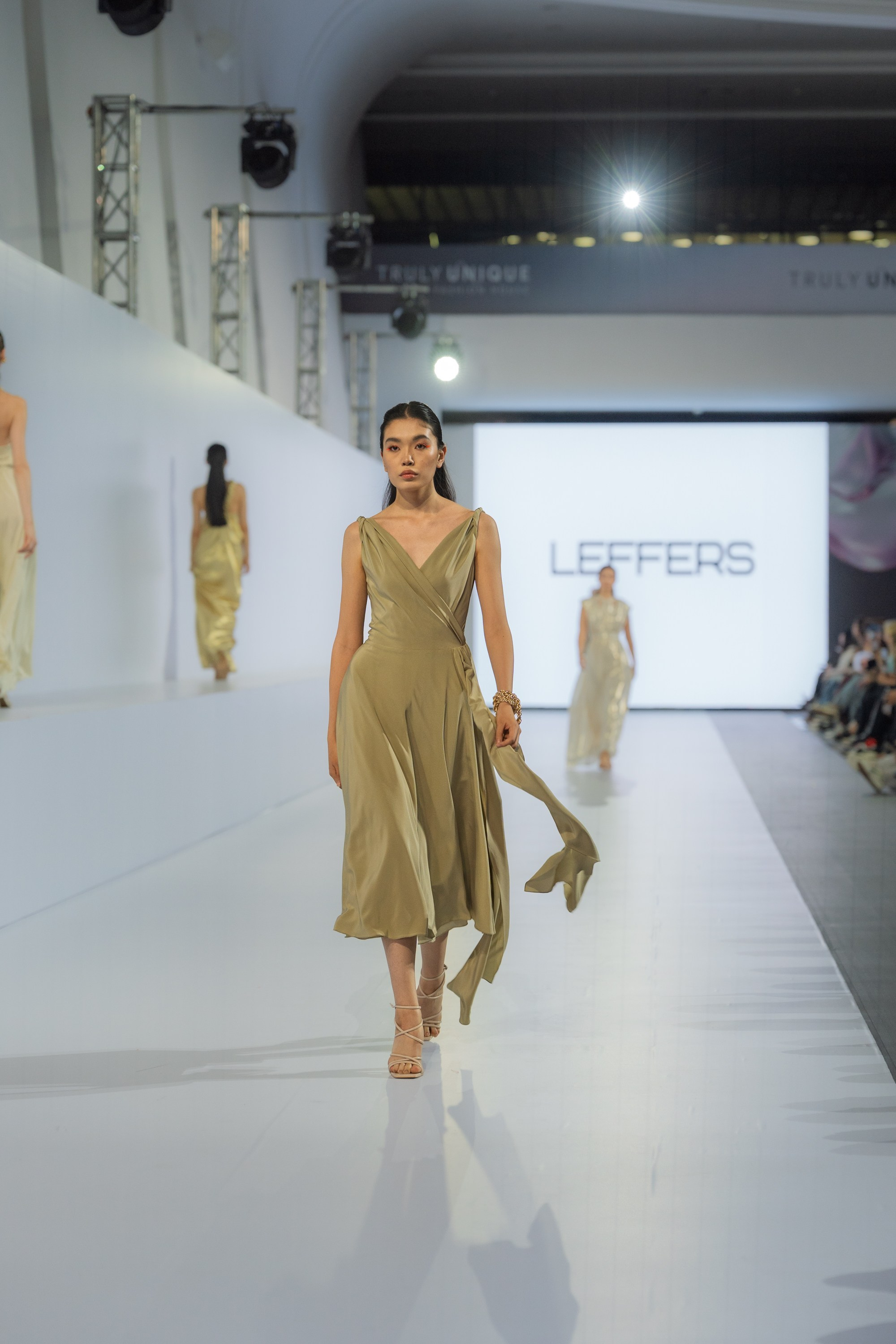 LEEFERS. Сайт Алматинского НЮ АРТ, будуар и фэшн фотографа Дениса Карпенко