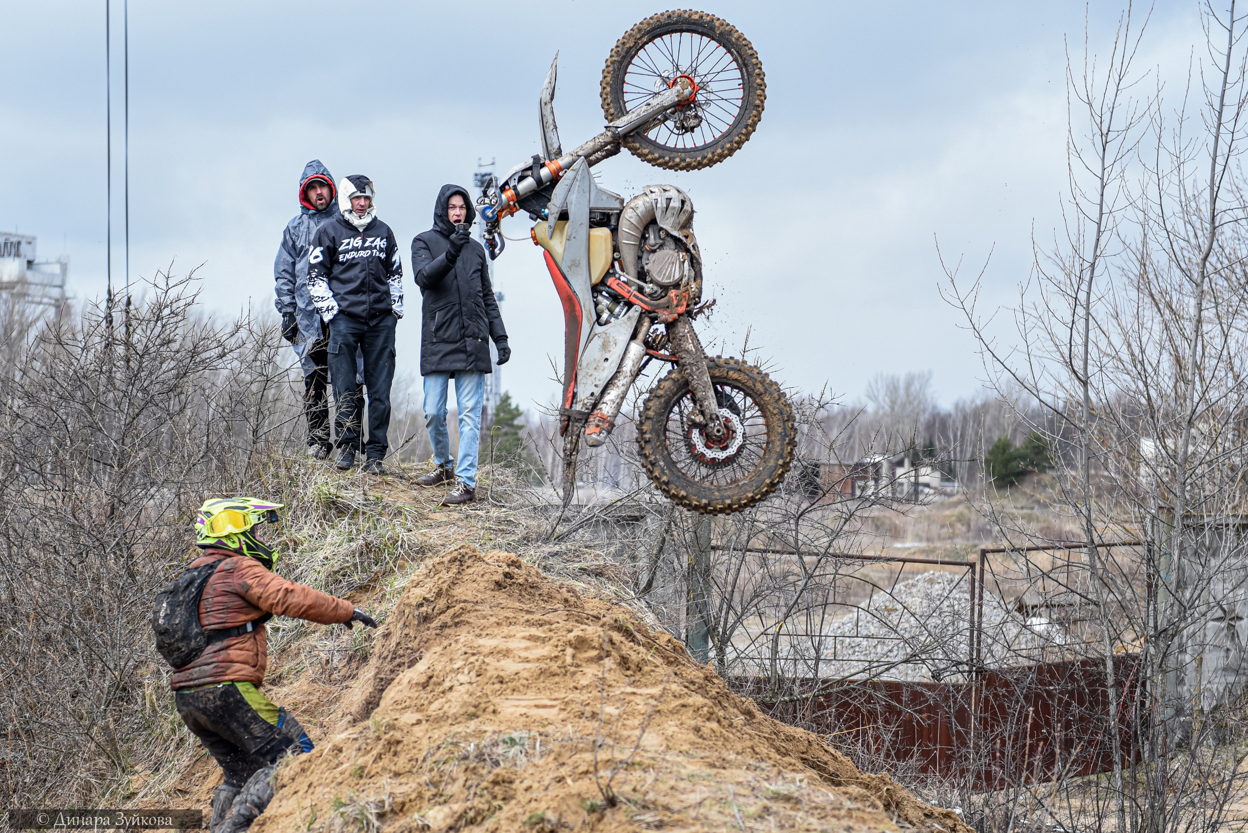 На Местности. 1 этап. Мотофотограф в Нижнем Новгороде Динара Зуйкова