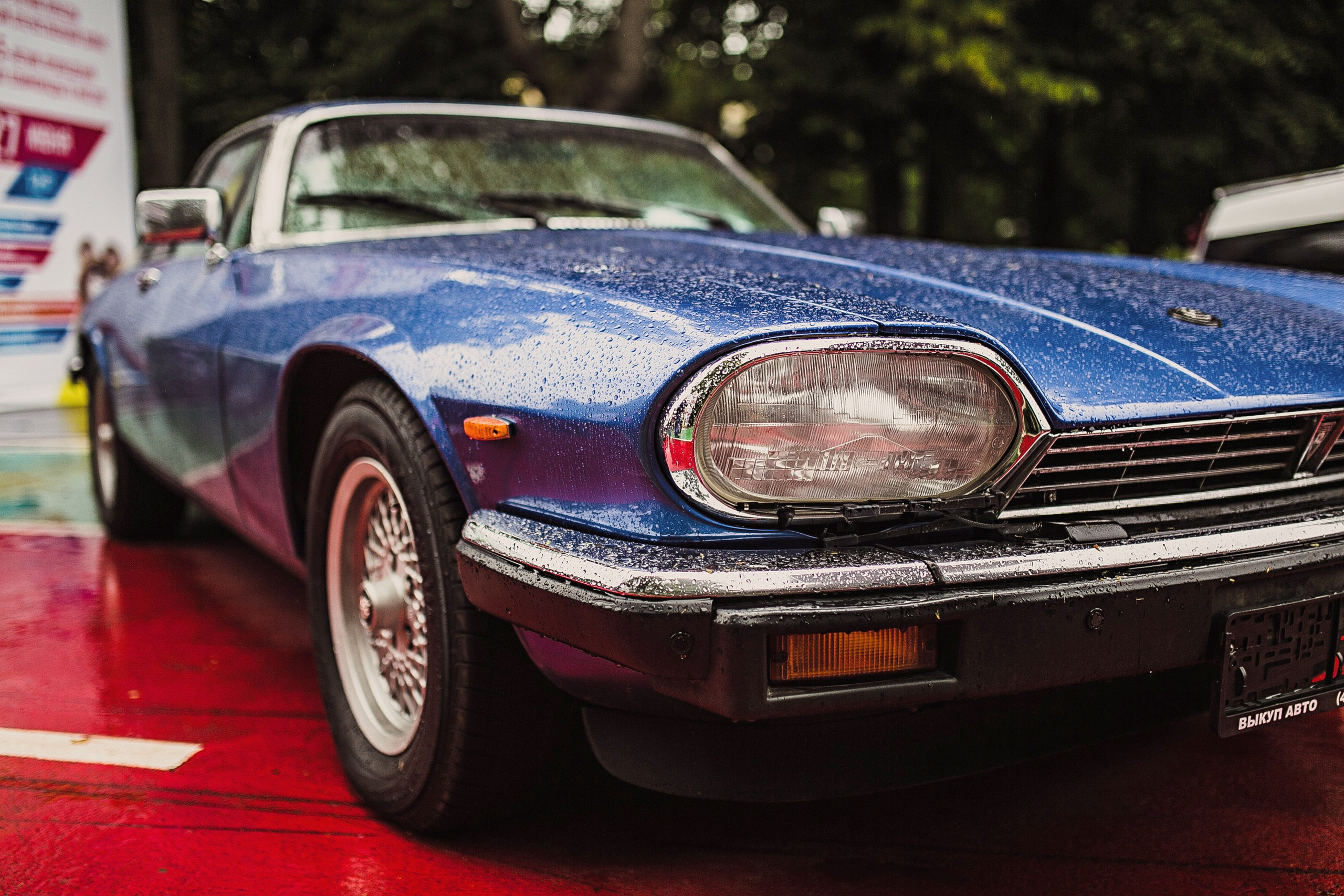 Выставка ретро автомобилей. Сокольники. Семейный и репортажной фотограф в Красноярске и Москве Виктор Бабинцев