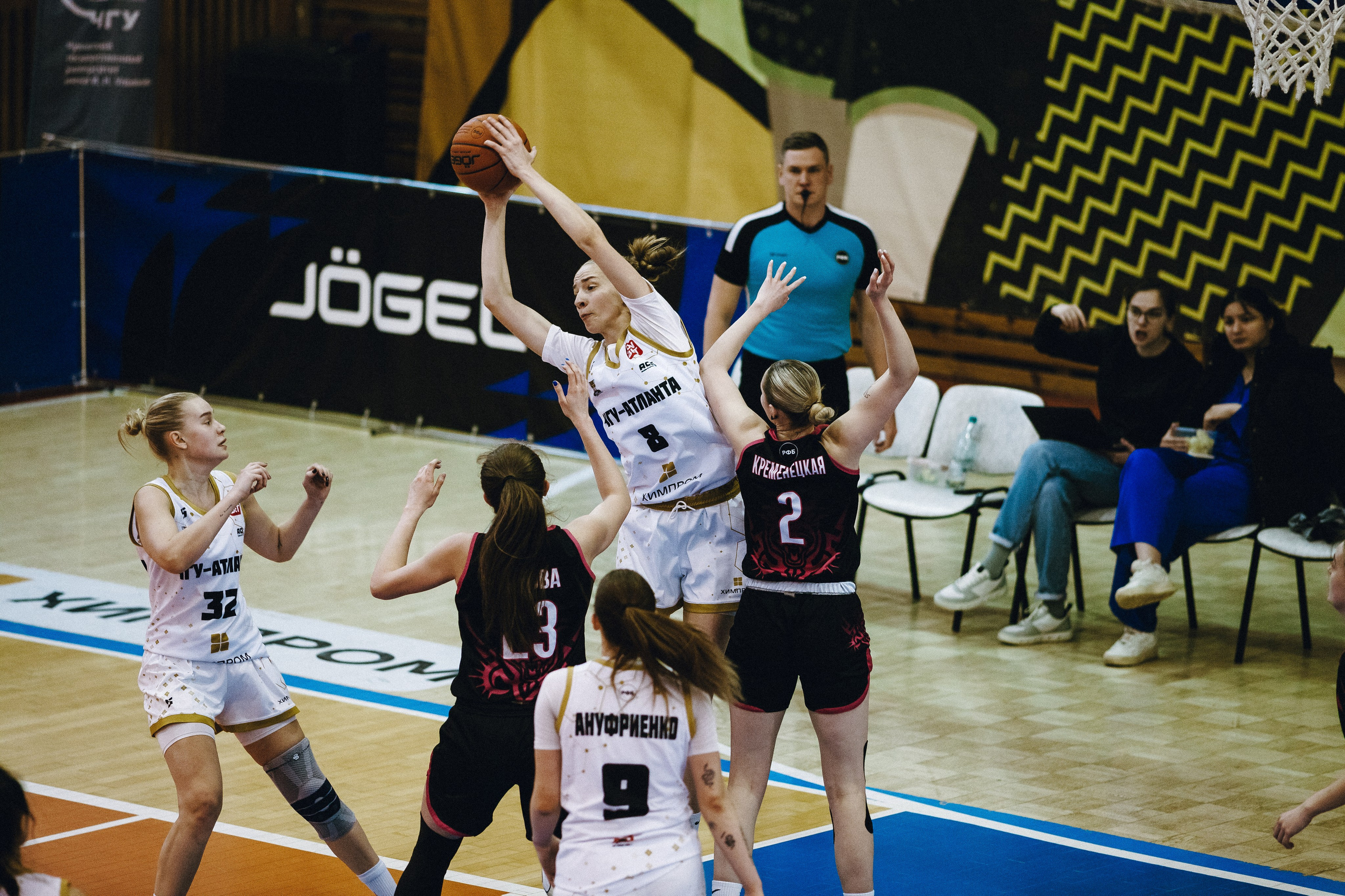 ЧГУ-Атланта — Ростов-ЮФУ / 2 игра. Фотография