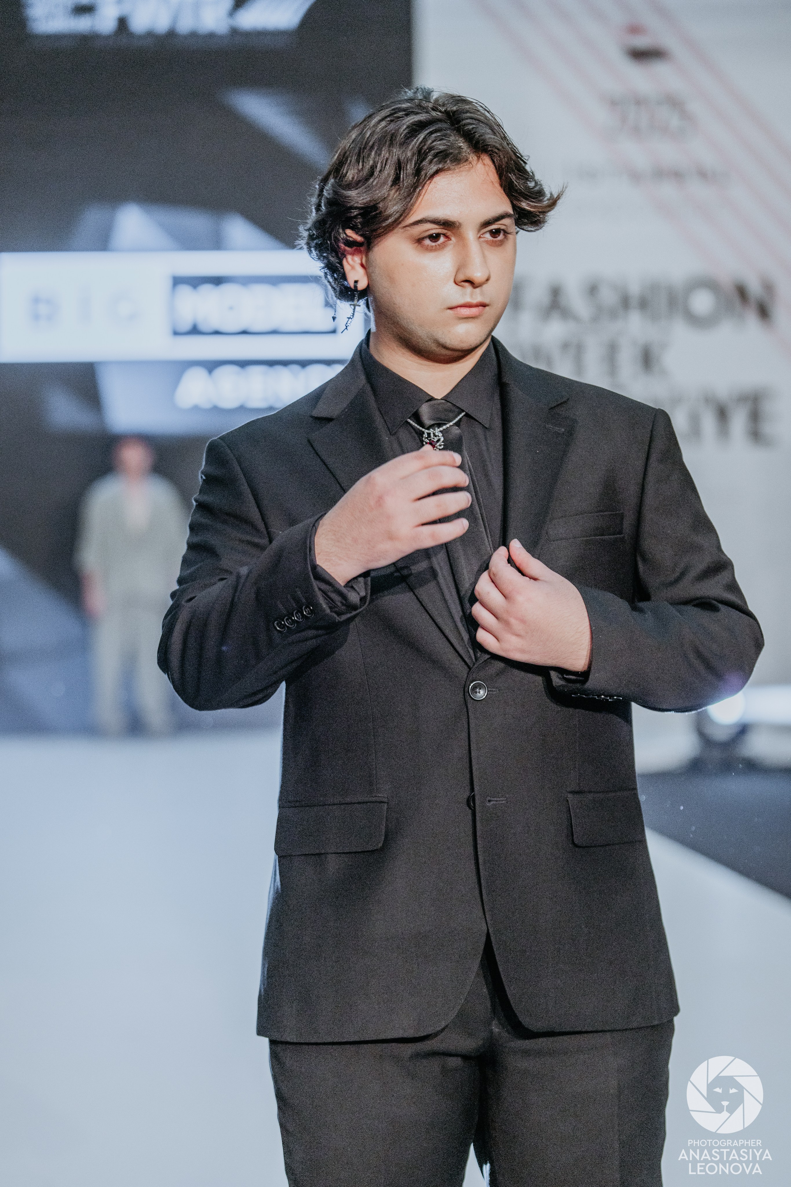 Fashion Week Türkiye [spring, 2025]. Anastasia Leonowa