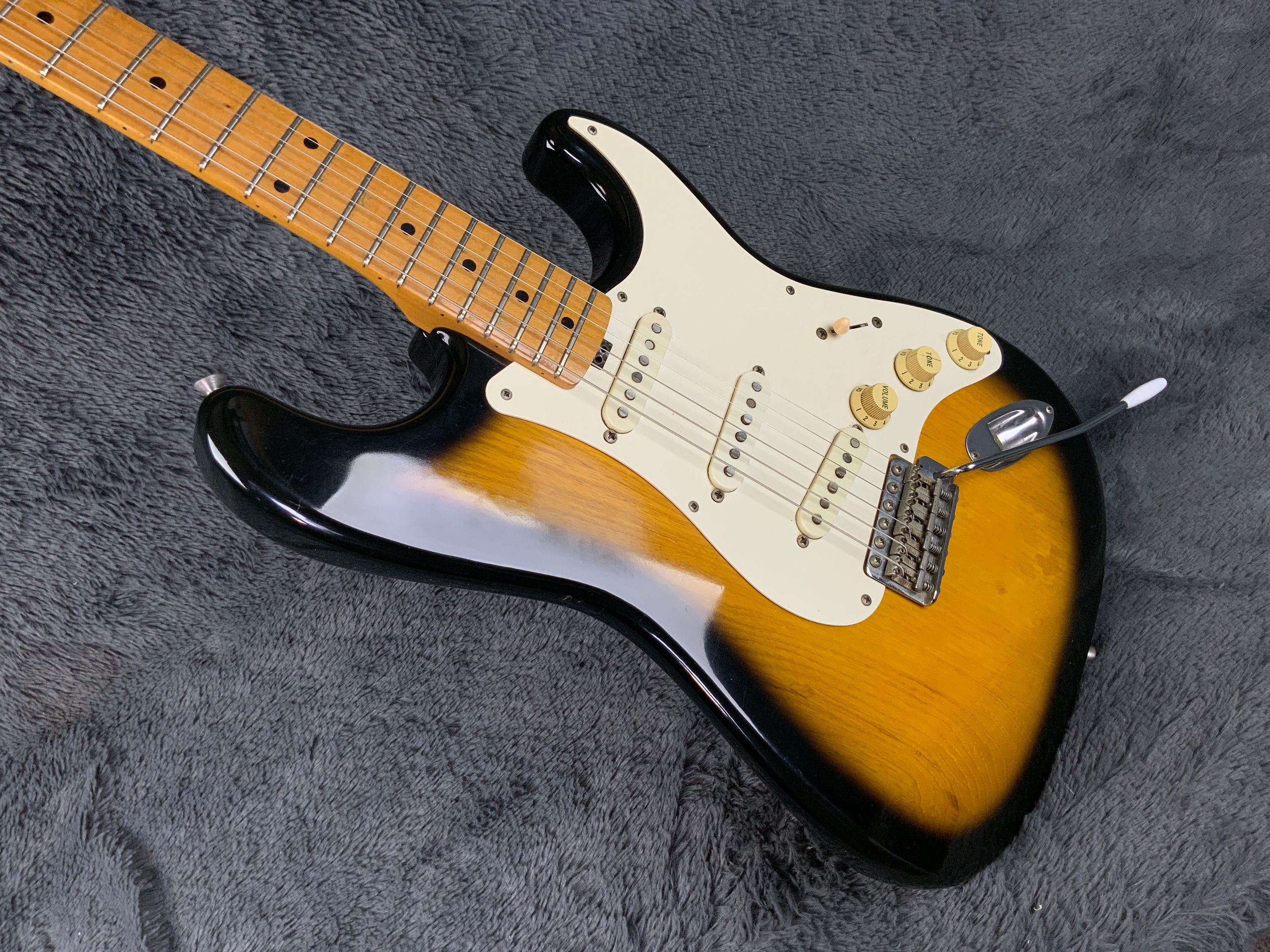 Fender Stratocaster Custom Edition ST54-75RV 