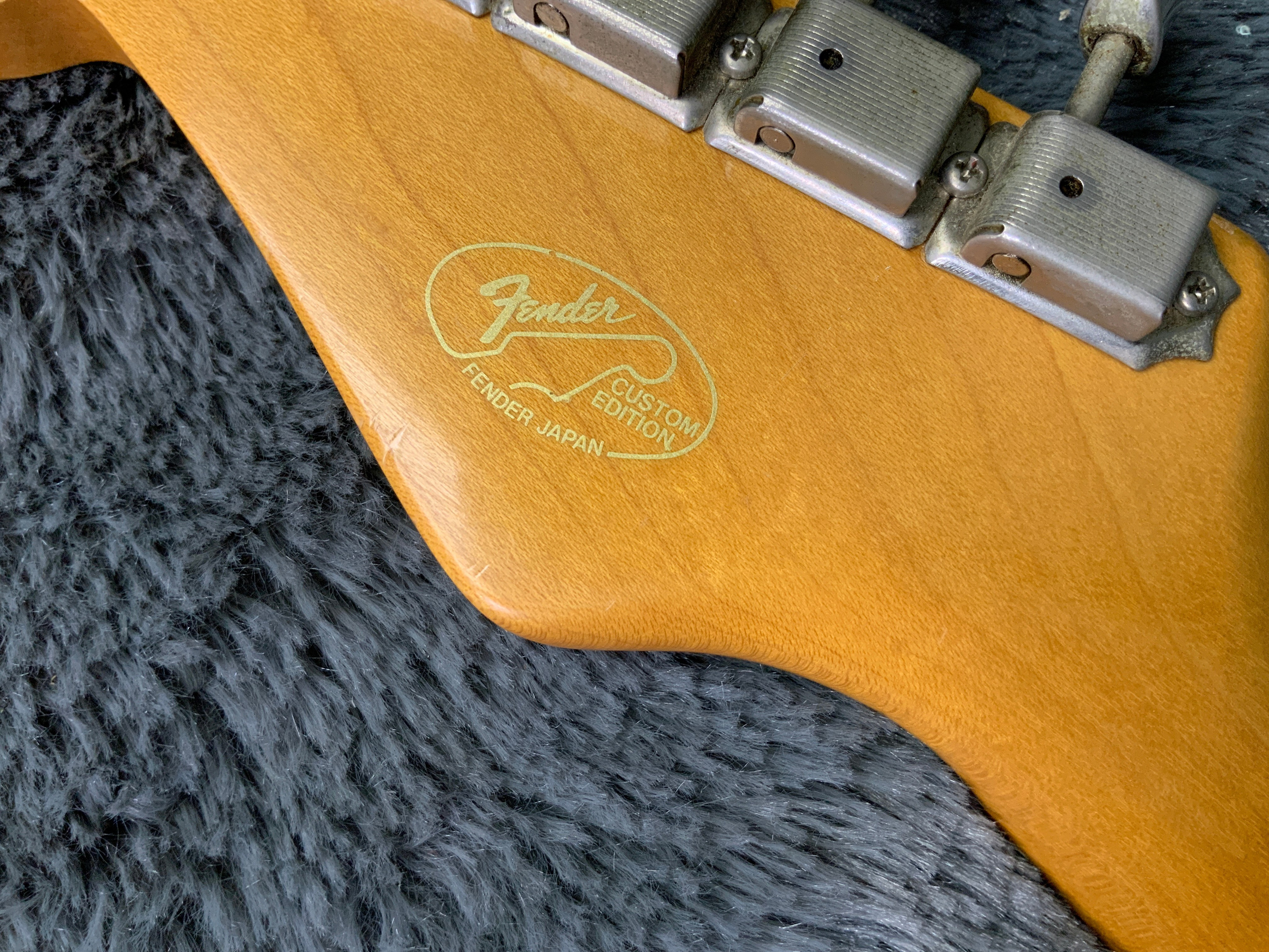 Fender Stratocaster Custom Edition ST54-75RV Real Vintage