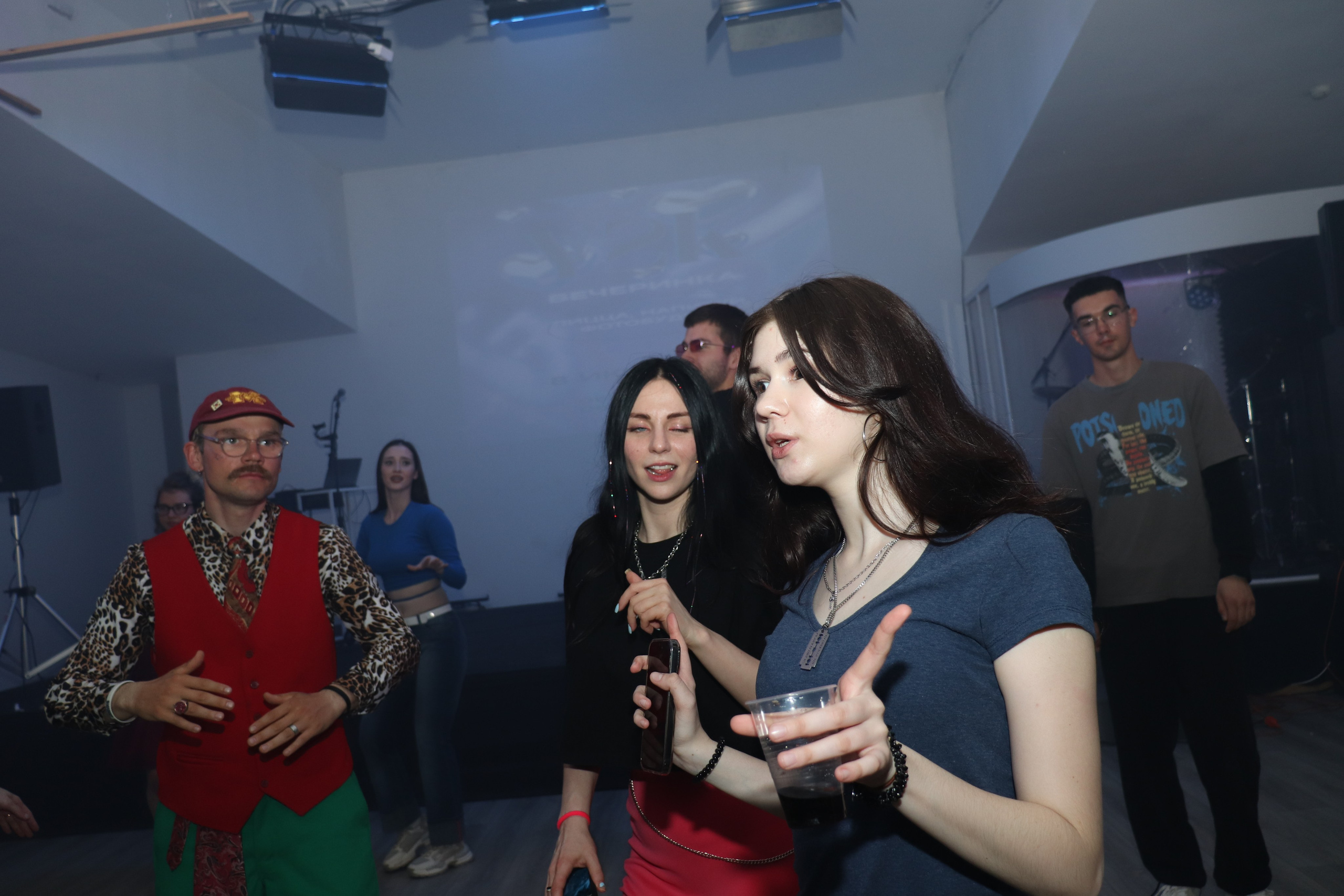 Дискотека 90х молодёжного «клуба 52». Ивентный фотограф в Санкт-Петербурге Олег Комков