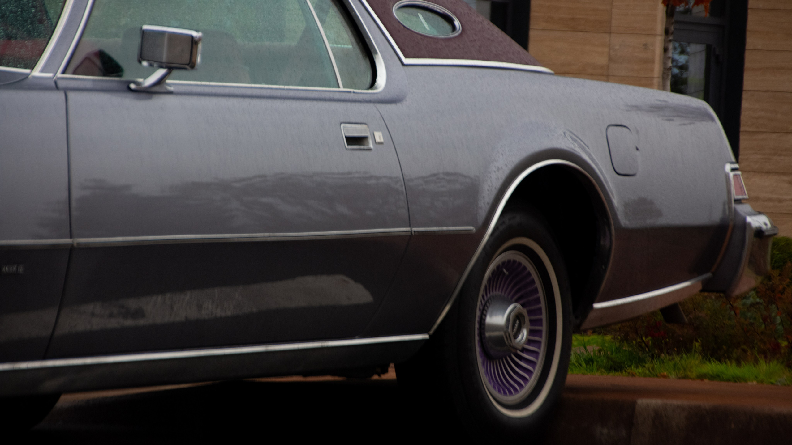 Фото Lincoln Continental Mark IV — купе американской классики