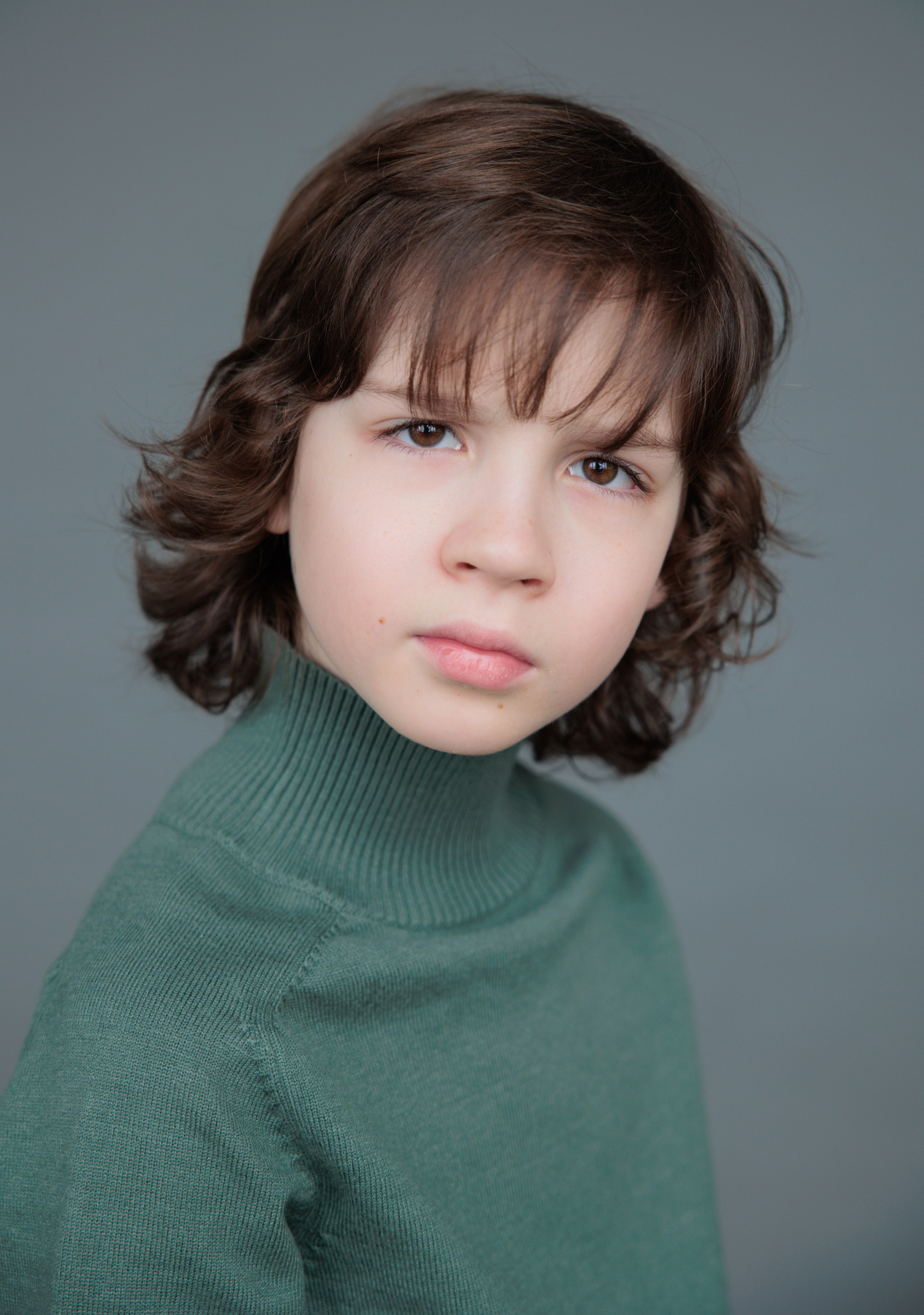 САША. Я фотограф из Москвы к Вашим услугам