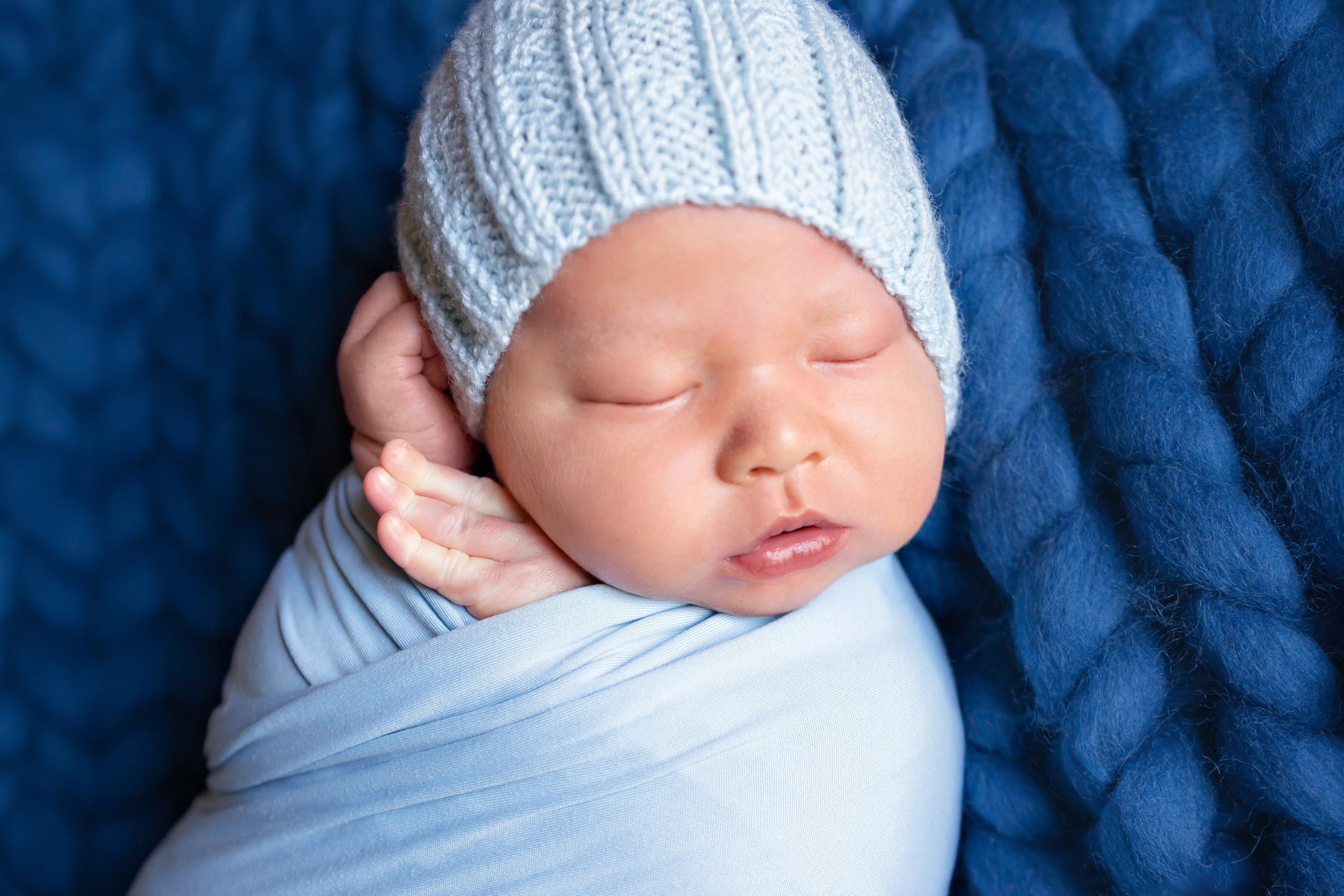 Максим, 11дн. Фотограф беременности и ньюборн в Ростове-на-Дону