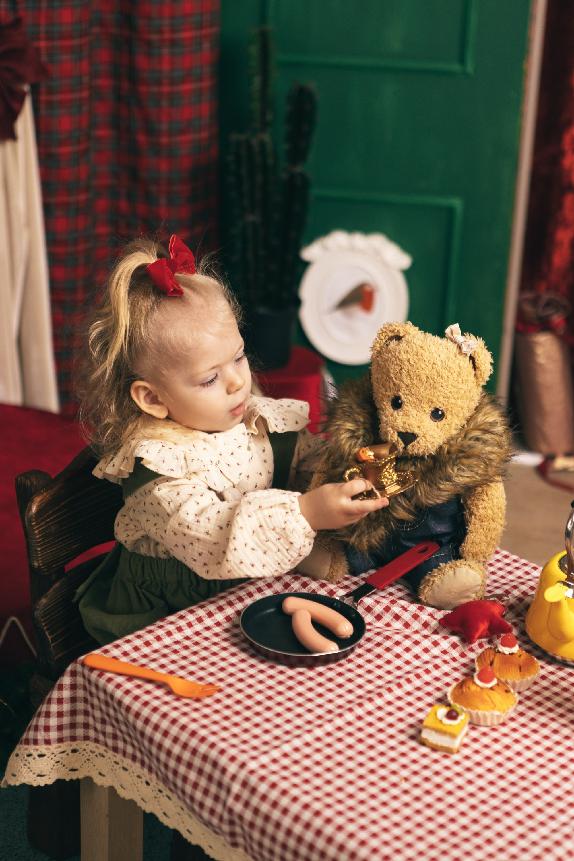 Фотосессия Маша и Медведь. Фотограф в Оренбурге. Профессиональный фотограф