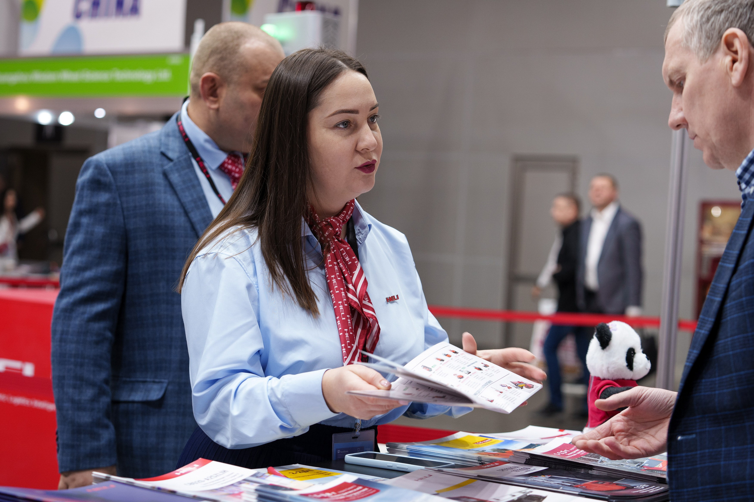 HELI. Стенд в Крокус Экспо. Фотограф Саша Блюз