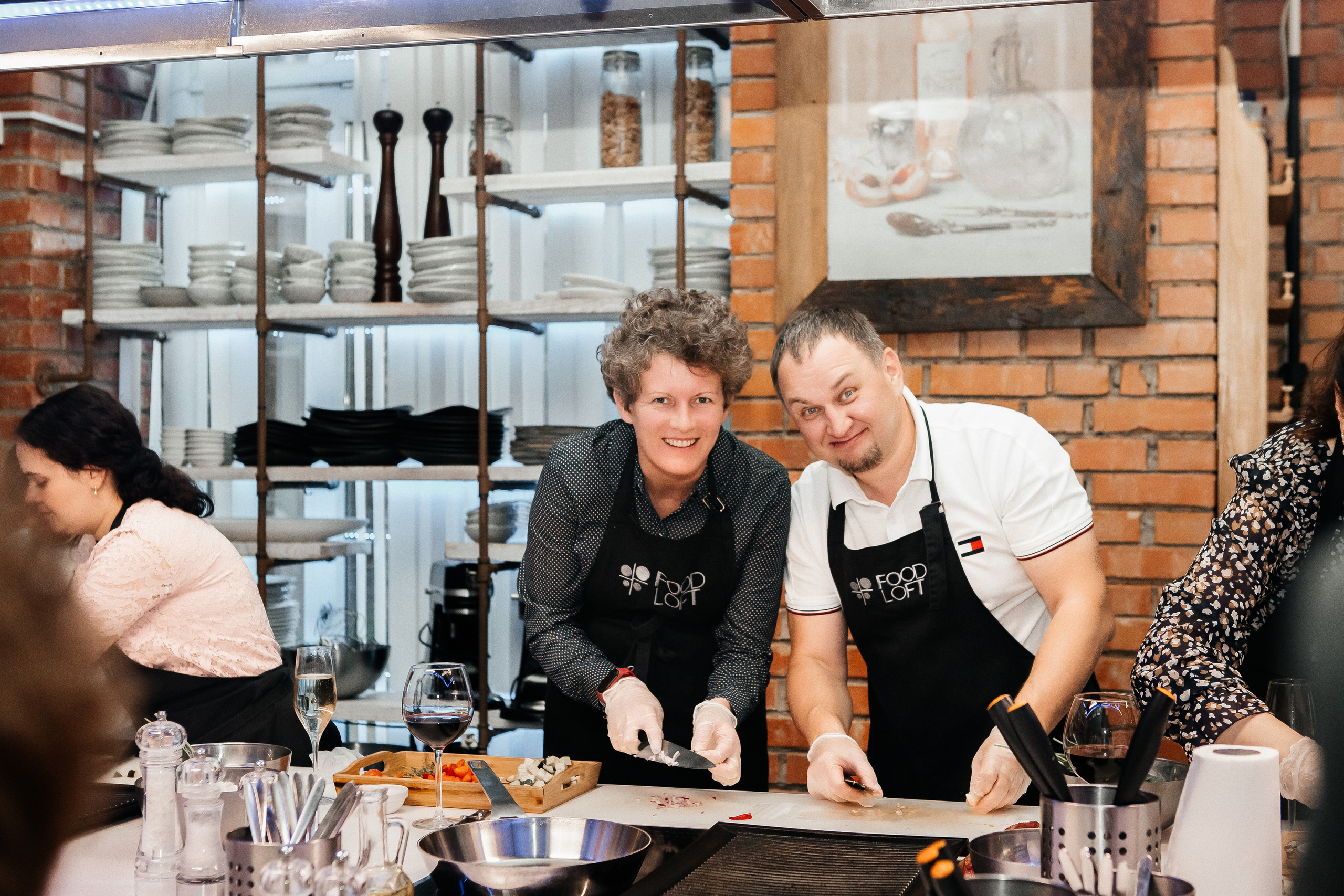 День рождения Марии в Food Loft. Семейный и свадебный фотограф в Петербурге Евгения и Николай Шевчук