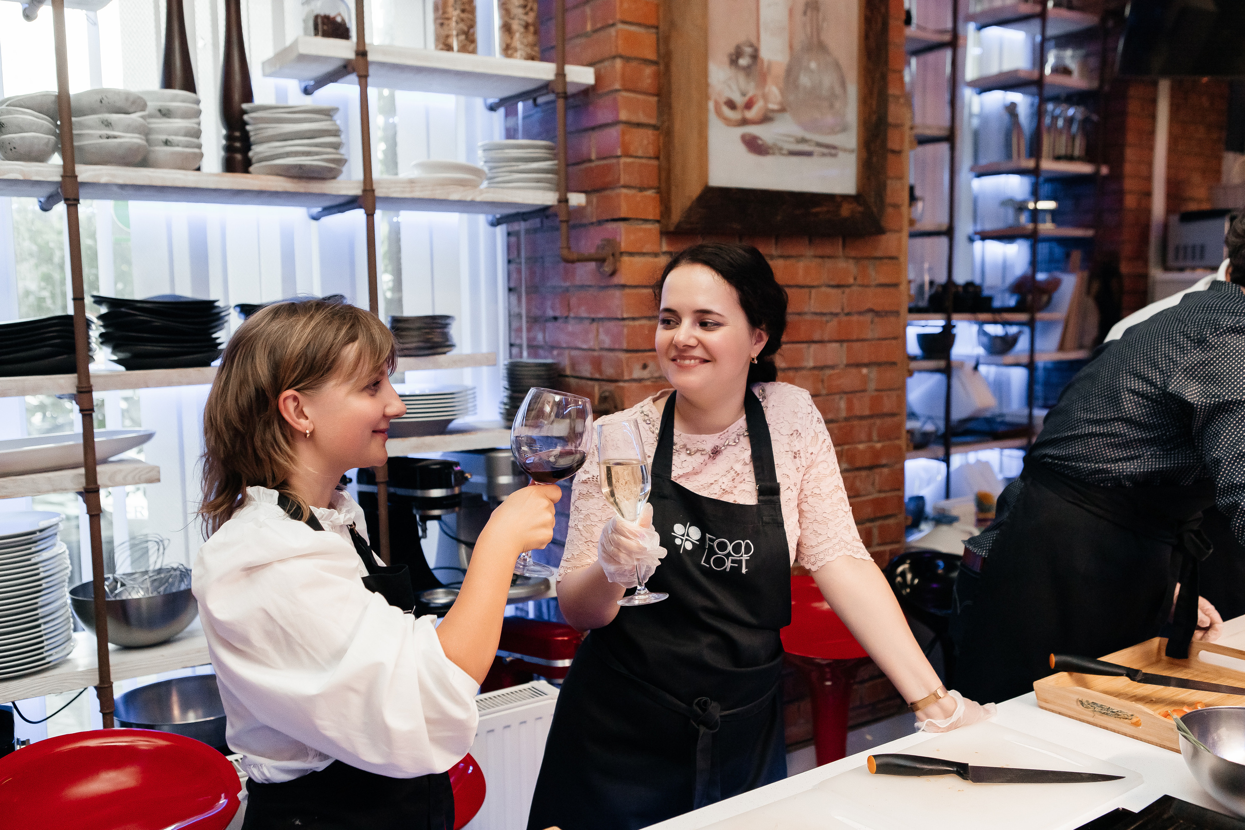 День рождения Марии в Food Loft. Семейный и свадебный фотограф в Петербурге Евгения и Николай Шевчук