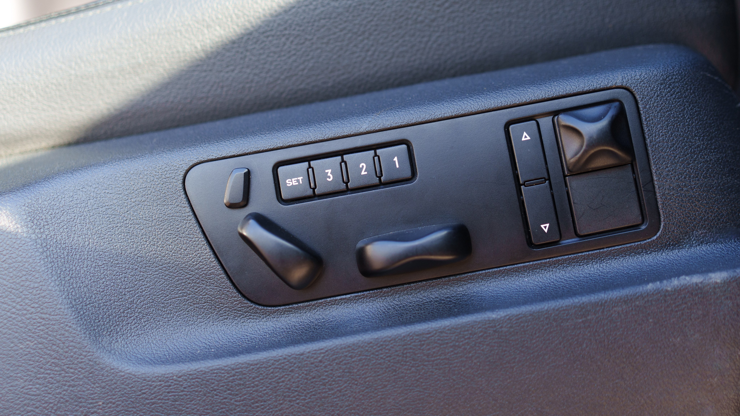 Porsche cayenne. Фотограф в СПБ Алмаз Камаев