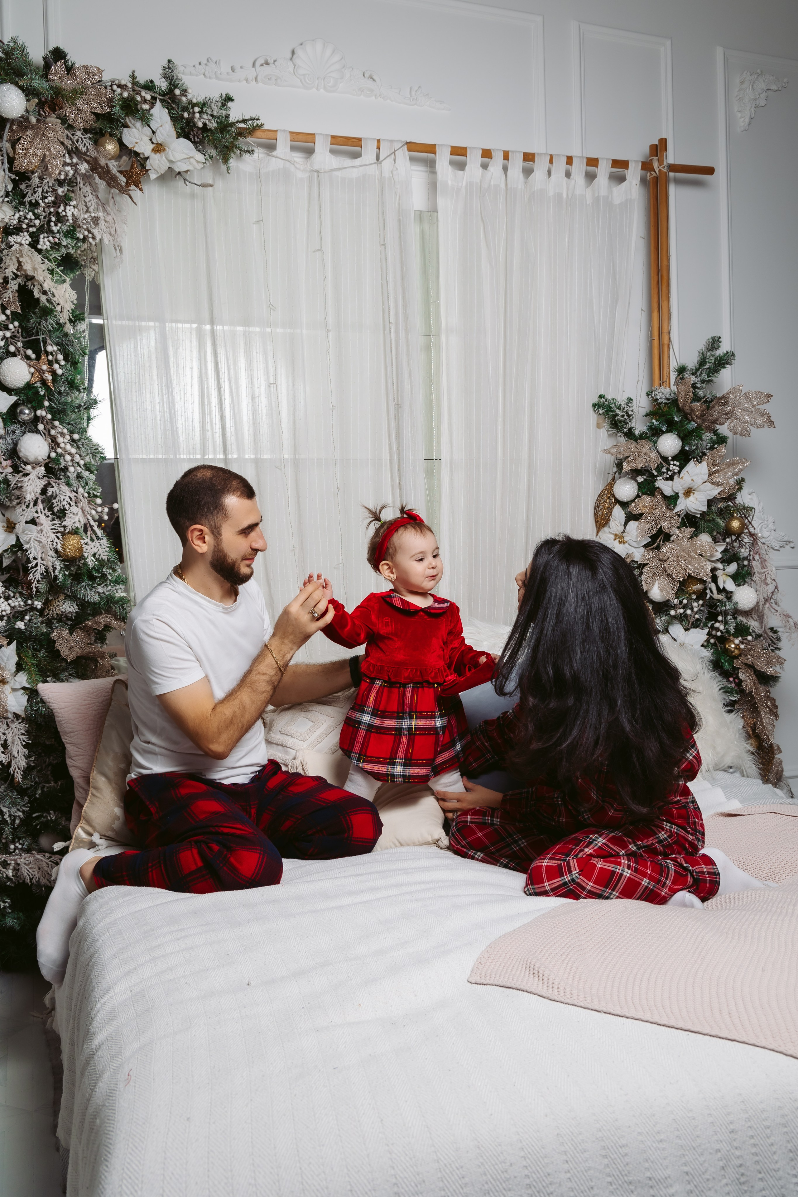 Новый Год 2025. Свадебный Фотограф в Москве Гор Магтагян