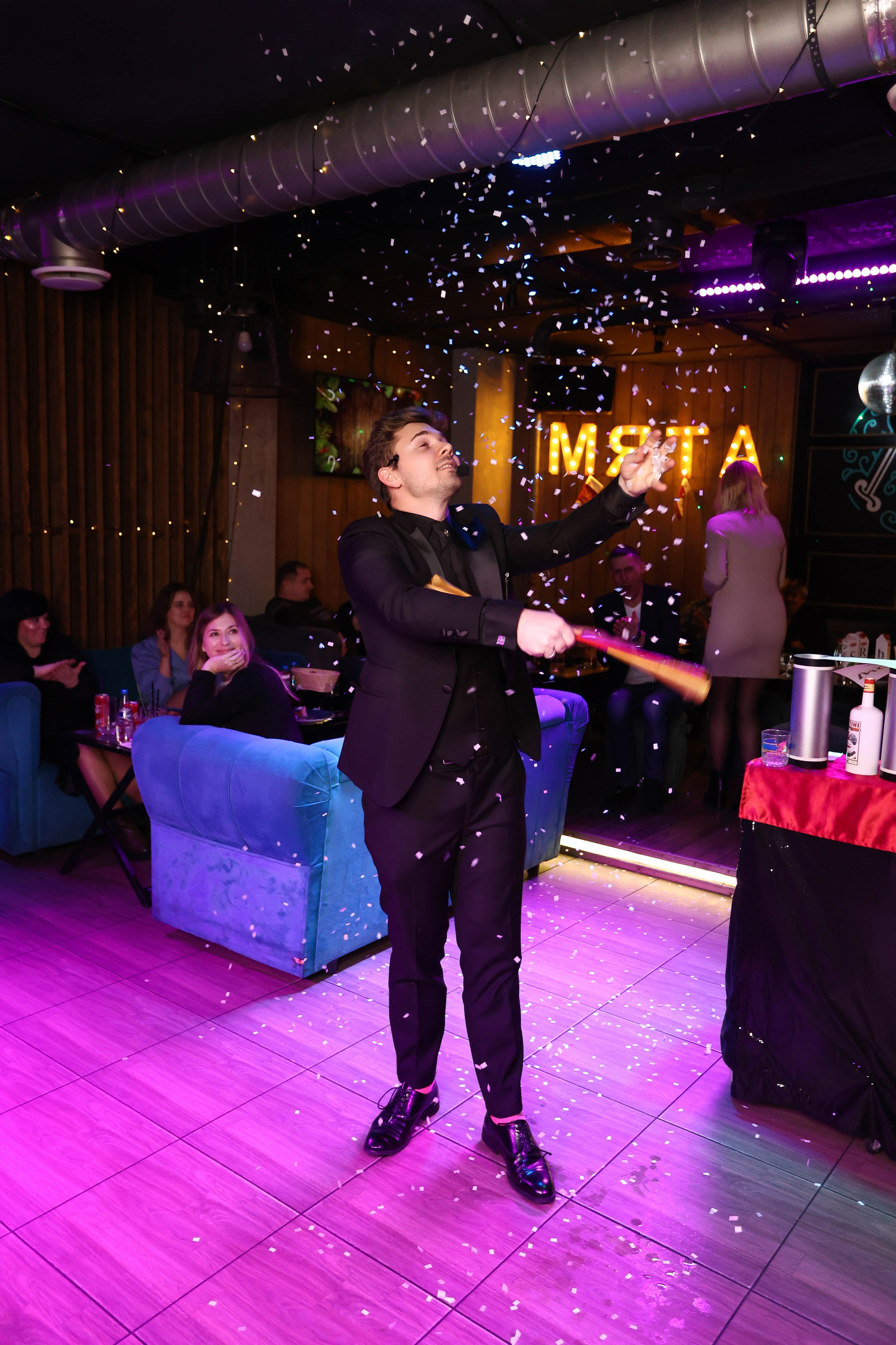 15/12/23 Новогоднее караоке в Мята Спортивная. Мята Спортивная — Кальянная, караоке, бар в Минске