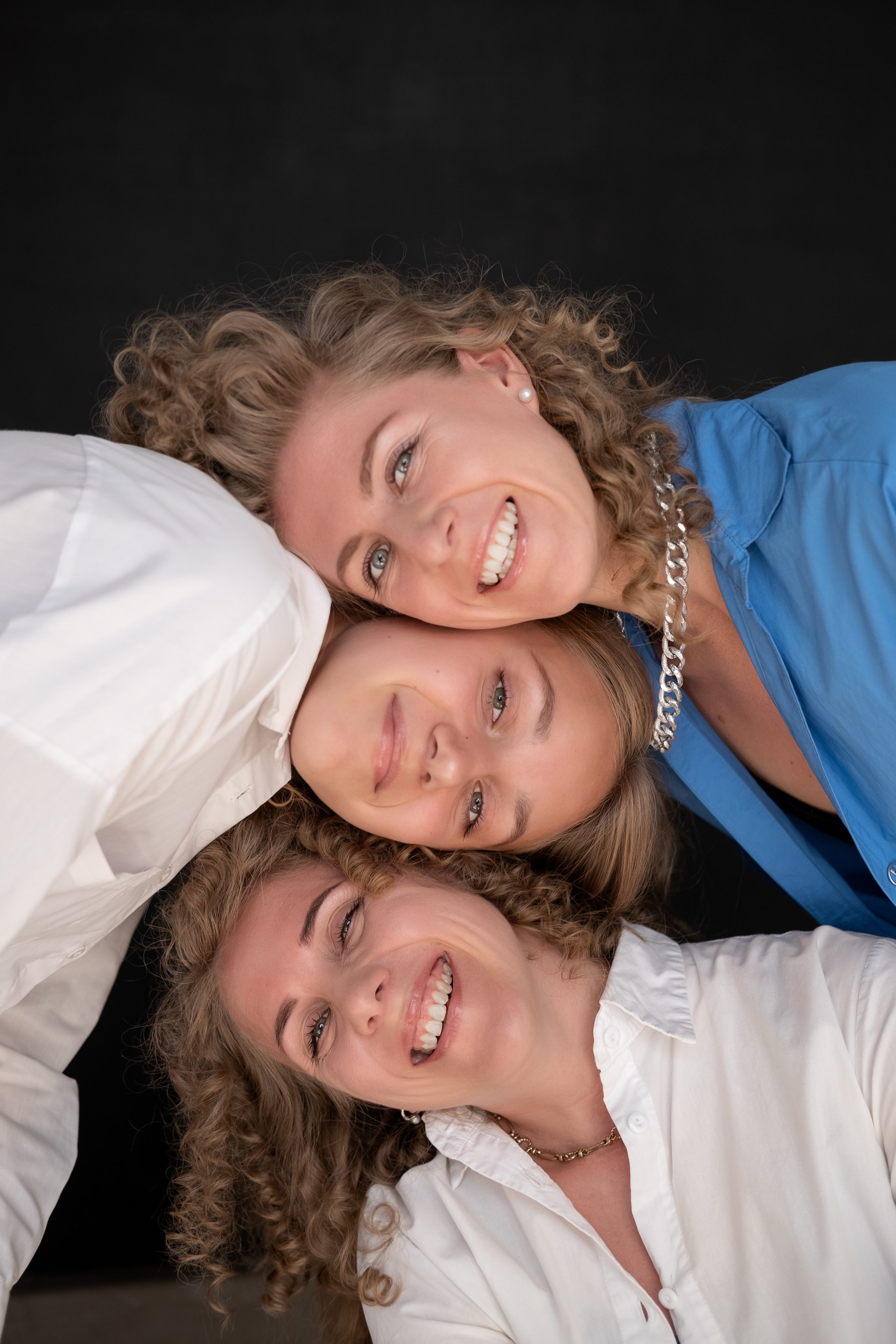 Семейная фотосессия (прогулки и студии). Семейный и женский фотограф в Санкт-Петербурге