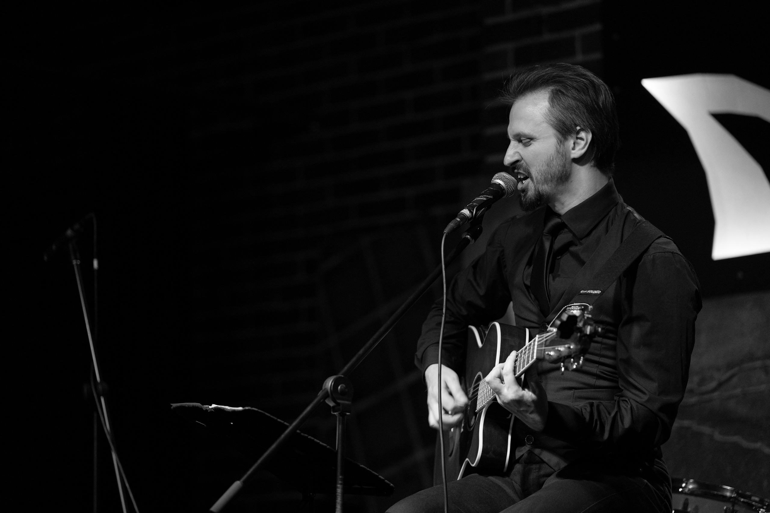 Desfer — birthday in black. Volume 5. Клуб «Glastonberry». 2021. Арт-фотограф. Coffelisk