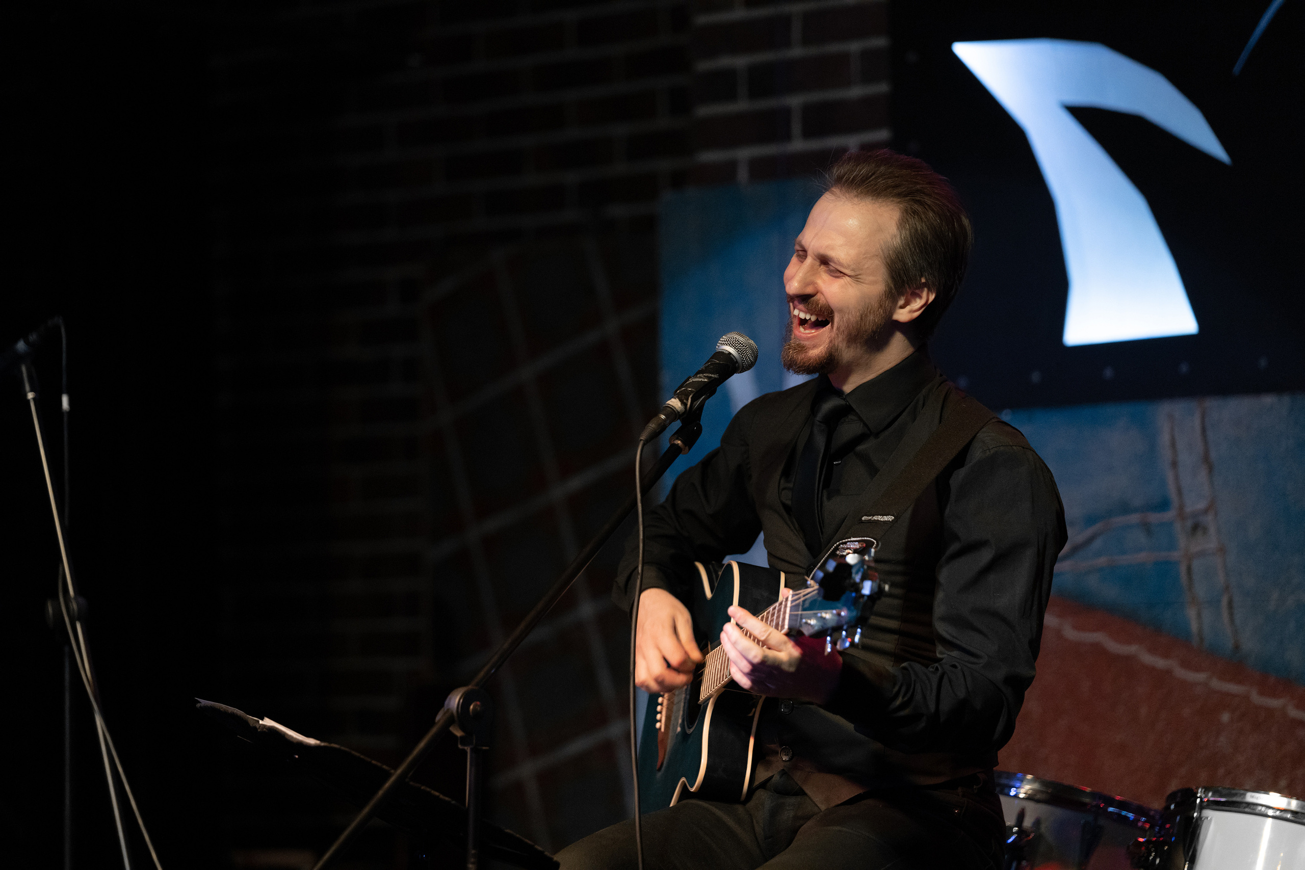 Desfer — birthday in black. Volume 5. Клуб «Glastonberry». 2021. Арт-фотограф. Coffelisk