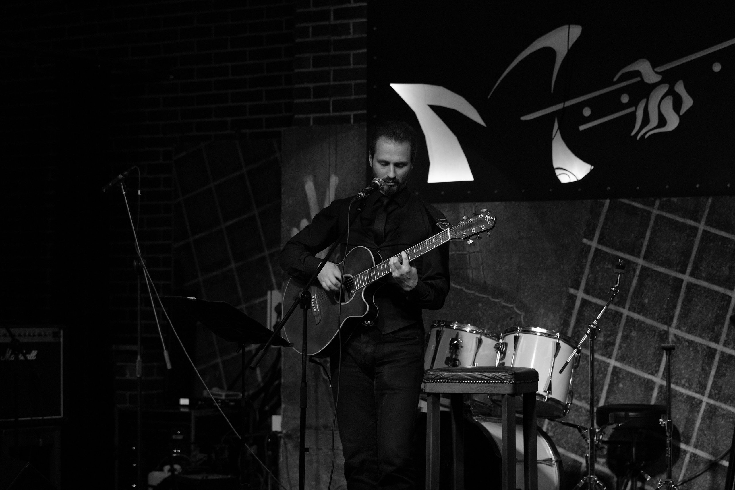 Desfer — birthday in black. Volume 5. Клуб «Glastonberry». 2021. Арт-фотограф. Coffelisk