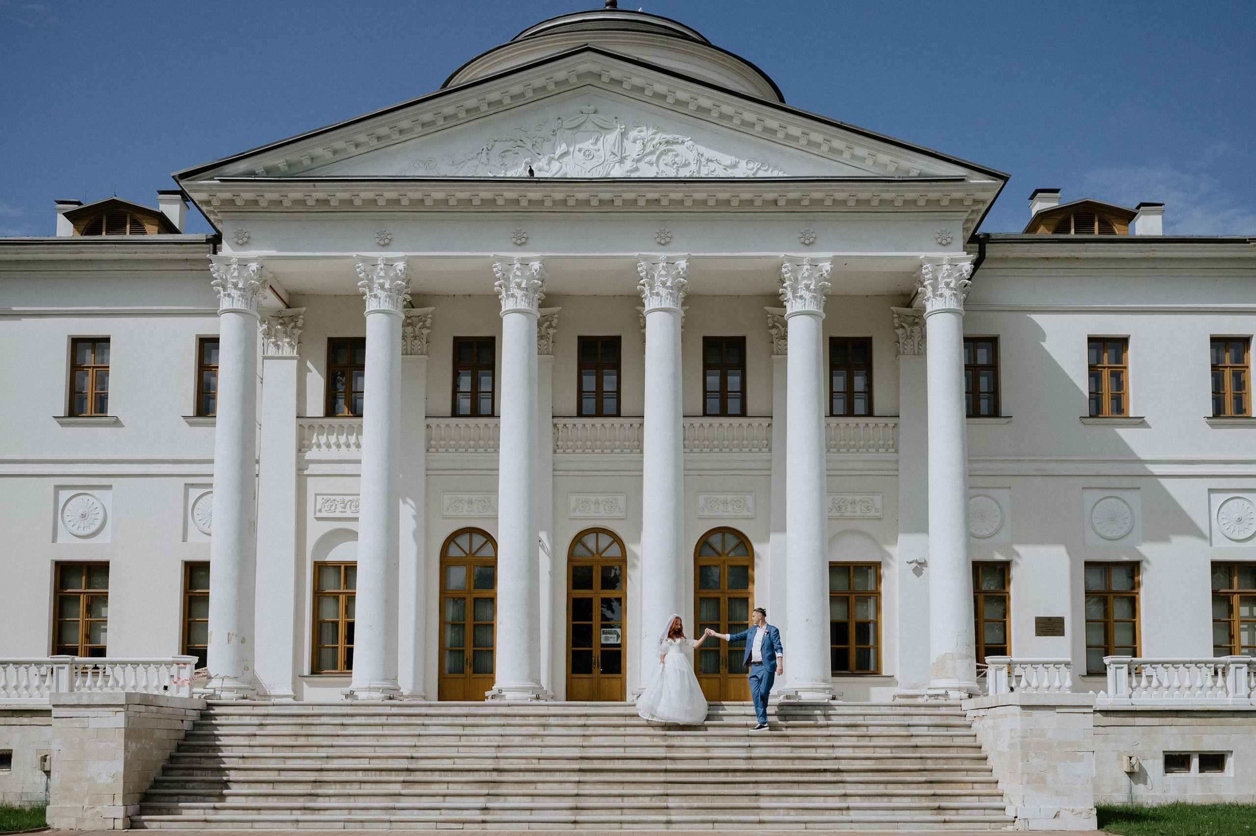 Регистрация брака и свадебная фотосессия в музее-заповеднике Остафьево. Свадебный фотограф Москва — Сергей и Татьяна