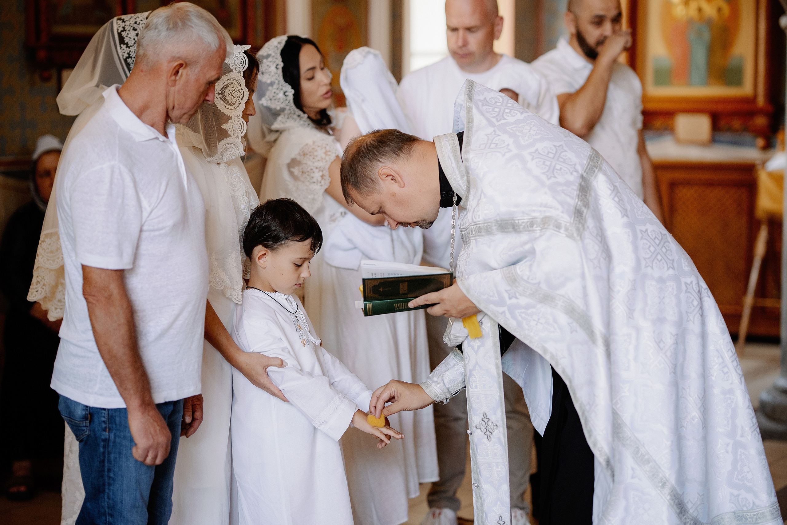 Крещение Владимира. Фотограф на Крещение и Венчание в Красноярске Рамазанова Юлия