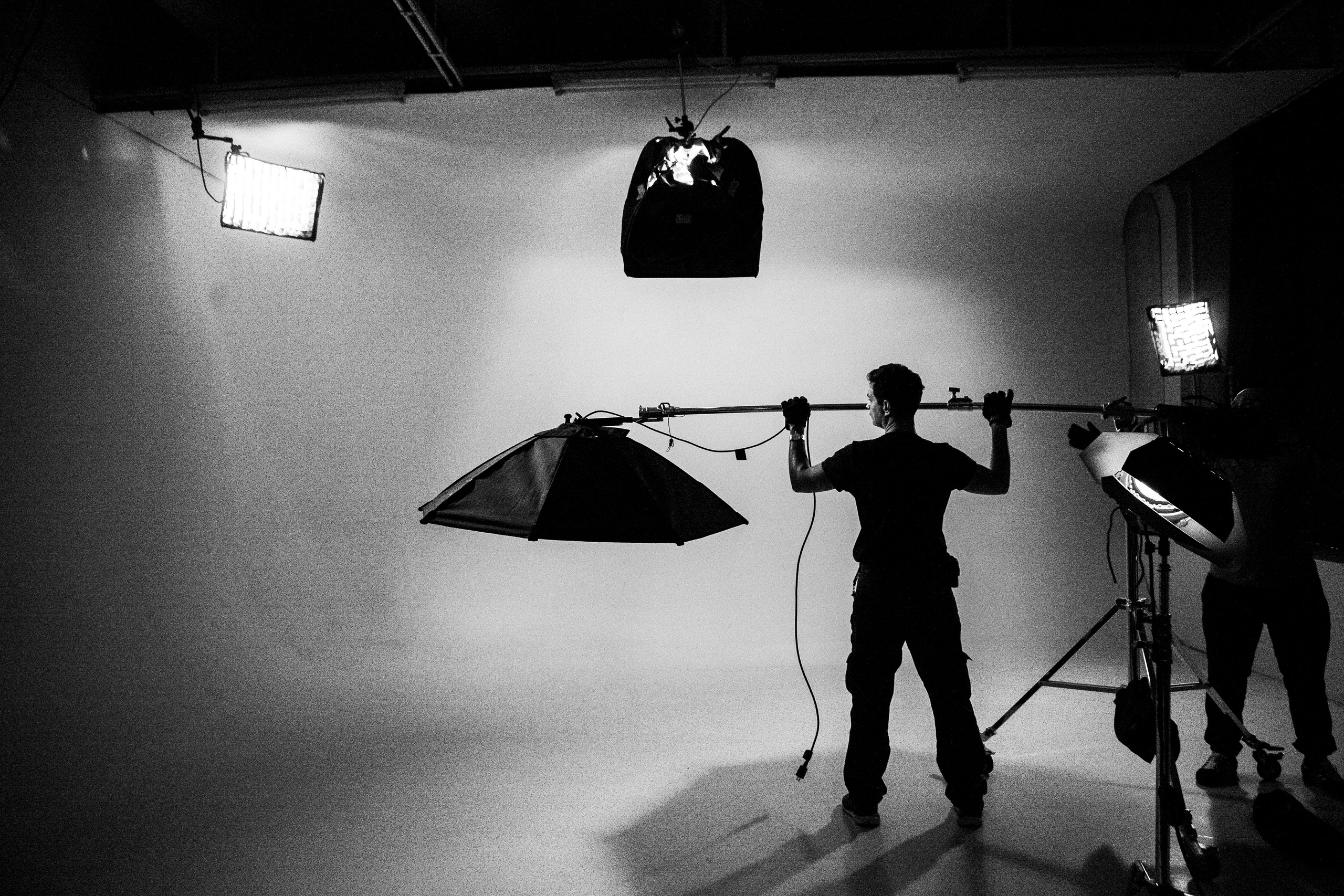 Фабрика кино. Ольга Пилант. АРТ, бэкстейдж, свадебная и семейная фотография, городской портрет, интерьерная фотография