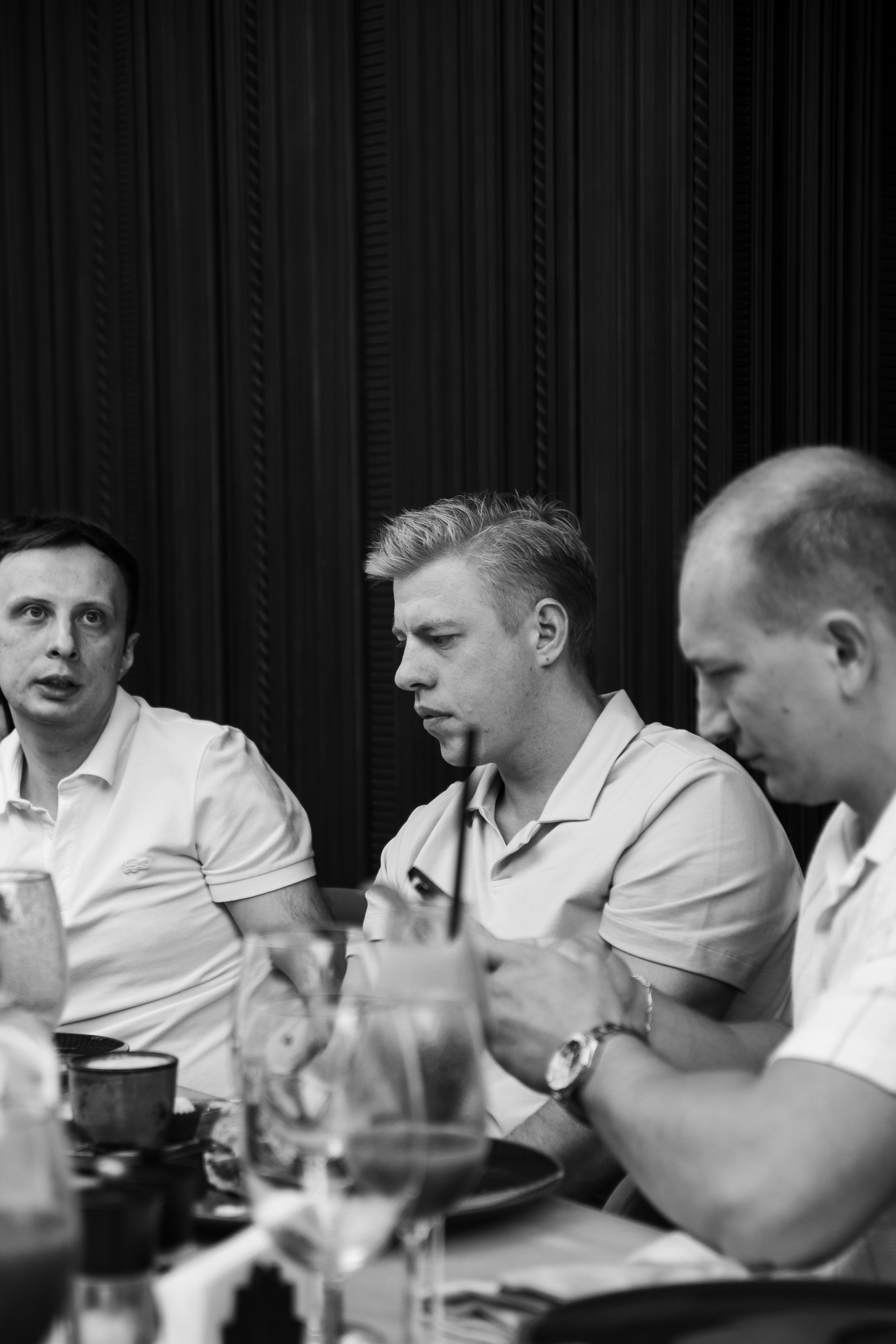 Бизнес-завтрак Германа Гаврилова. Фотограф Москва — личные фотосессии, лавстори в студии