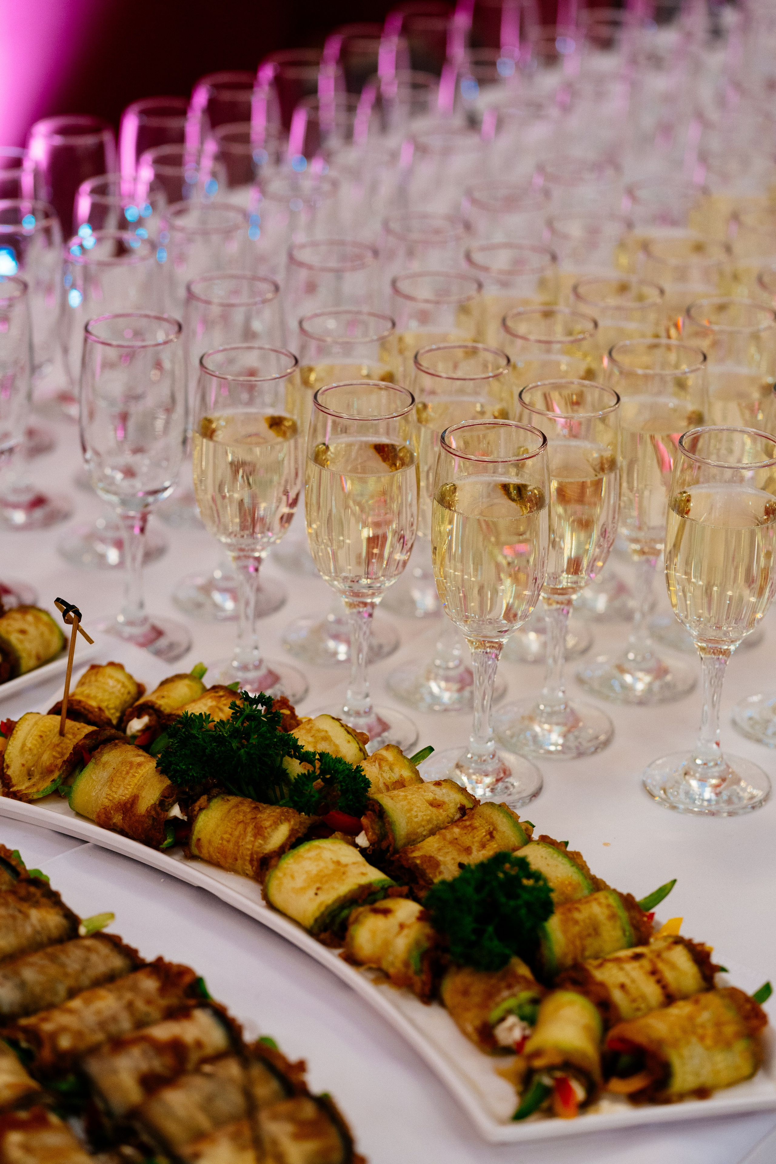 Metaratings Almaty 2025. Репортажный фотограф в Астане — Диана Калтаева, портретный фотограф