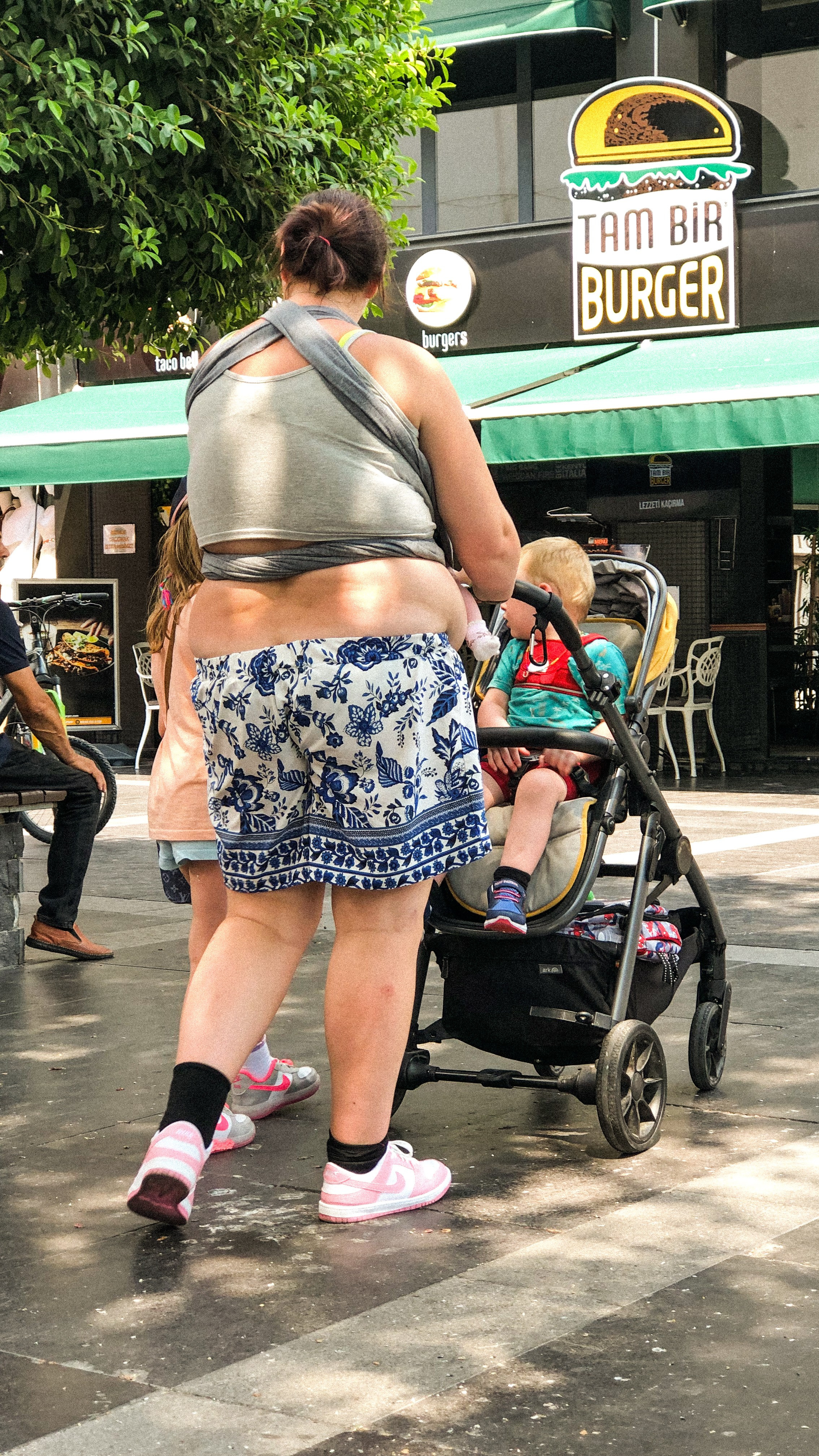 Стрит фото Москва. Фотограф Лобанов Антон, г. Москва