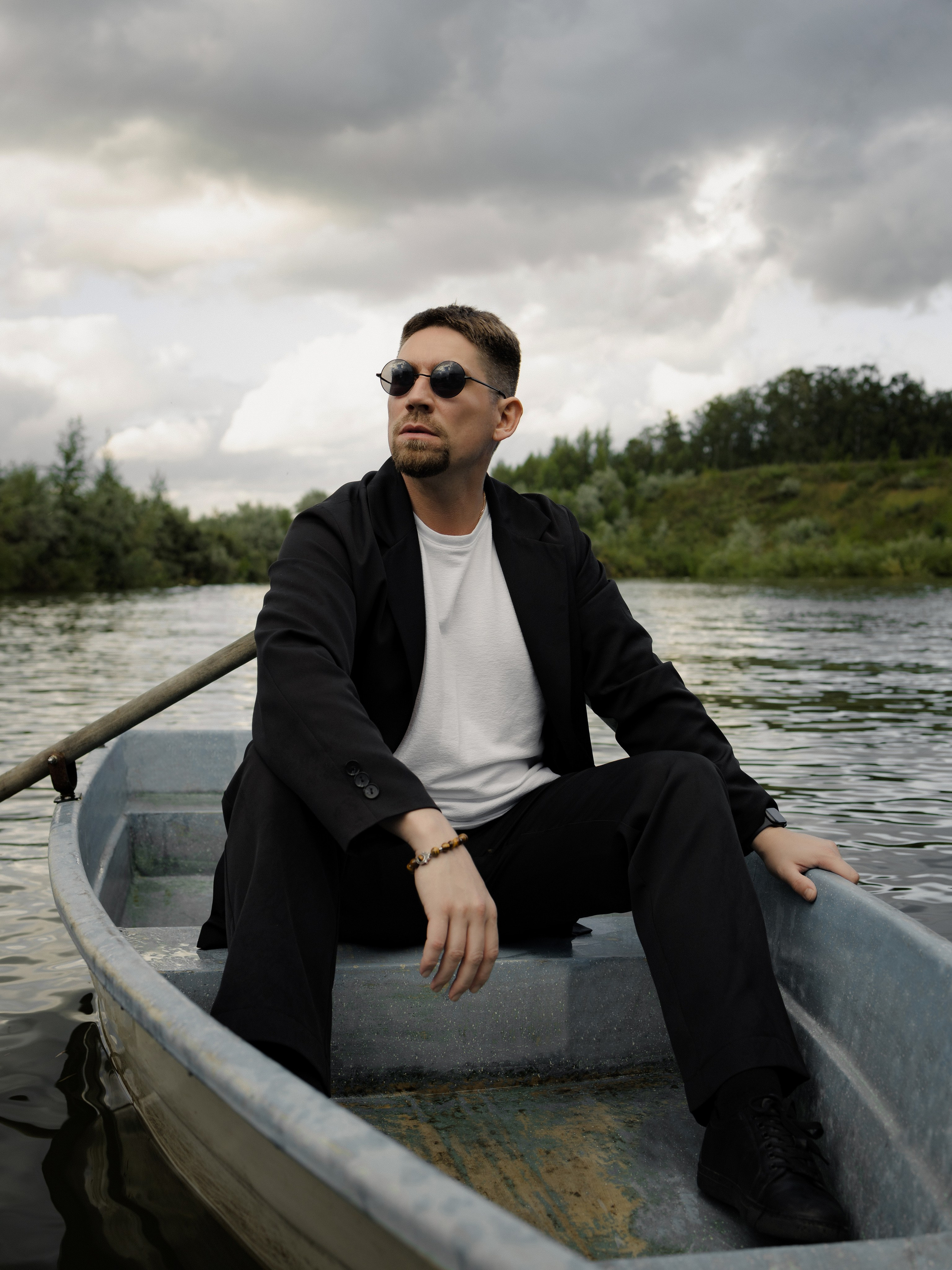 Юрий Р. Фотограф Челябинск Эвелина Ганага, съемка для бизнеса и маркетплейсов