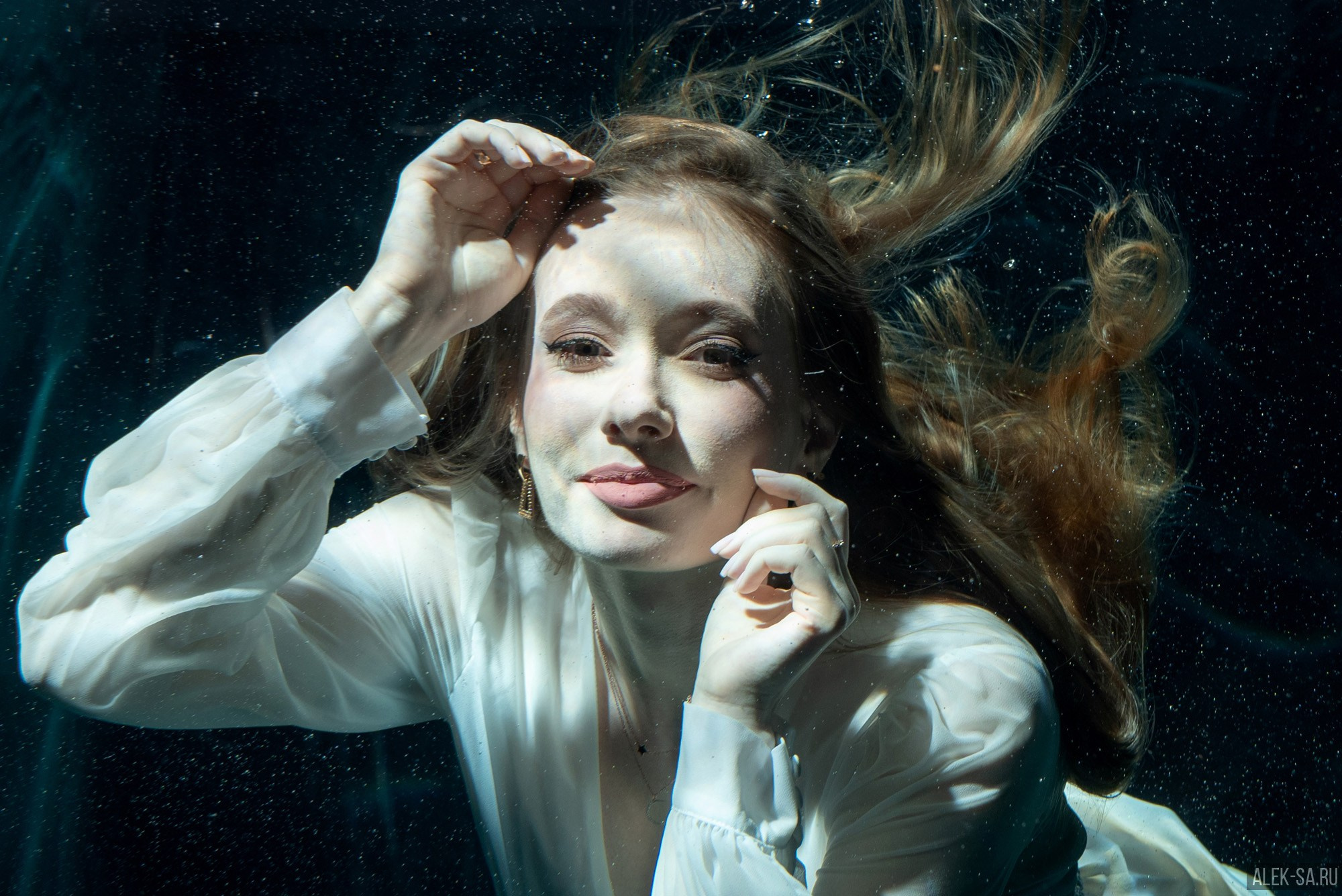 Съёмка под водой. Фотограф ню Краснодар Александра Тимофеева