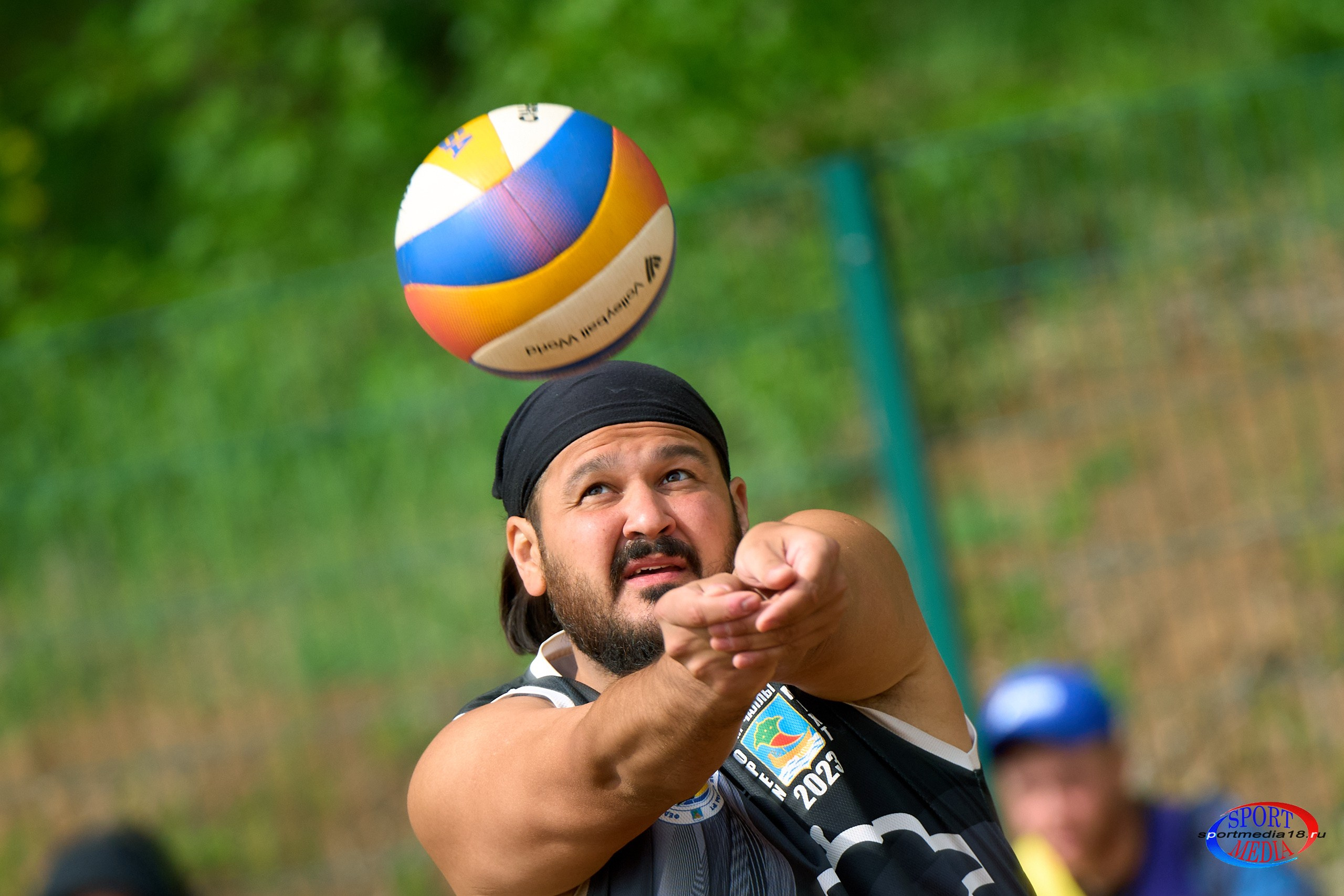 Пляжный волейбол. ПРИВОЛЖСКАЯ ЛИГА MIXT Ижевск 18.05.2025. Спортивный репортажный фотограф в Ижевске Сергей Мерзляков