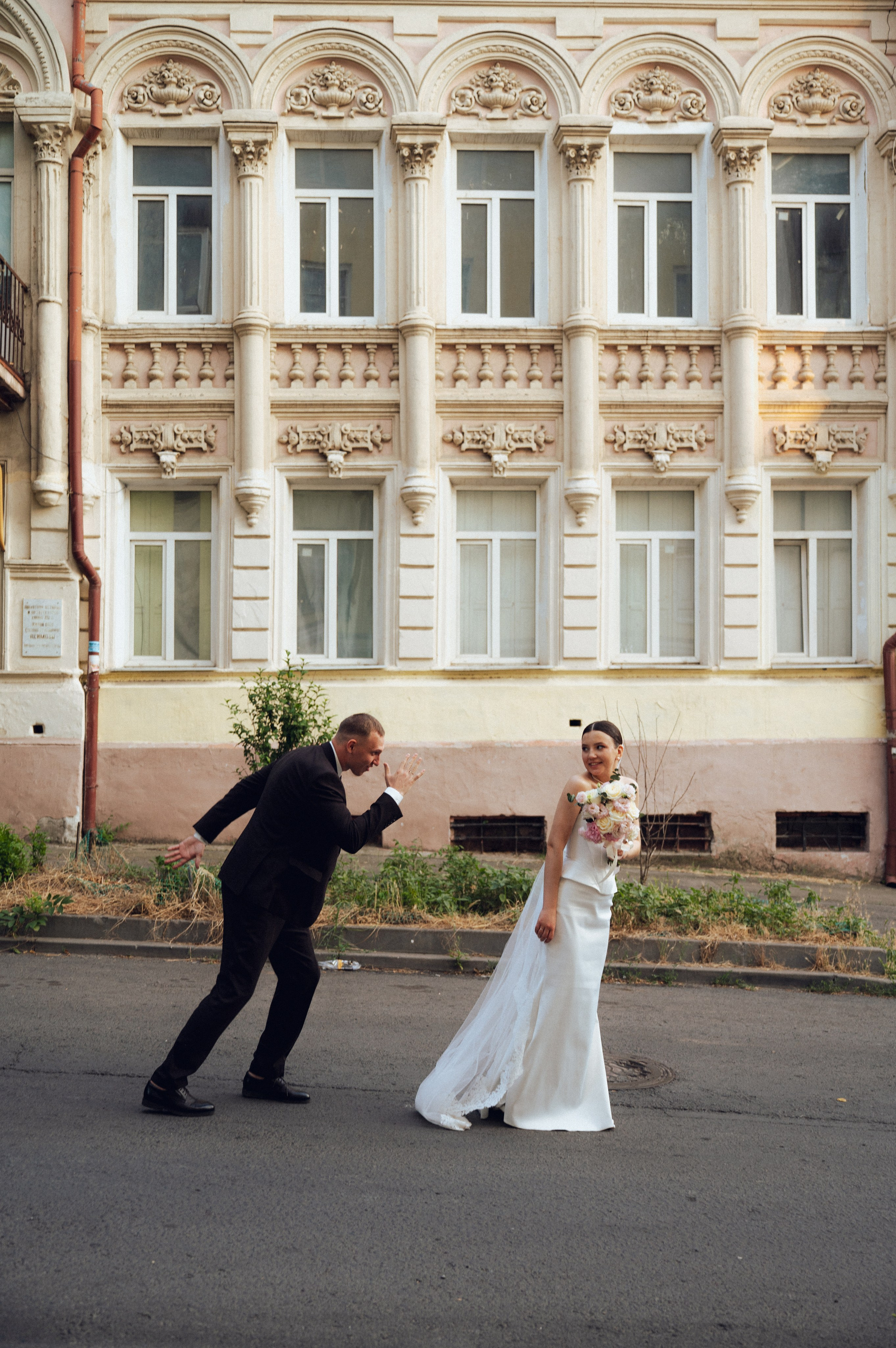 Роспись в кировском загсе и прогулка по городу. Фотограф Алена Банько