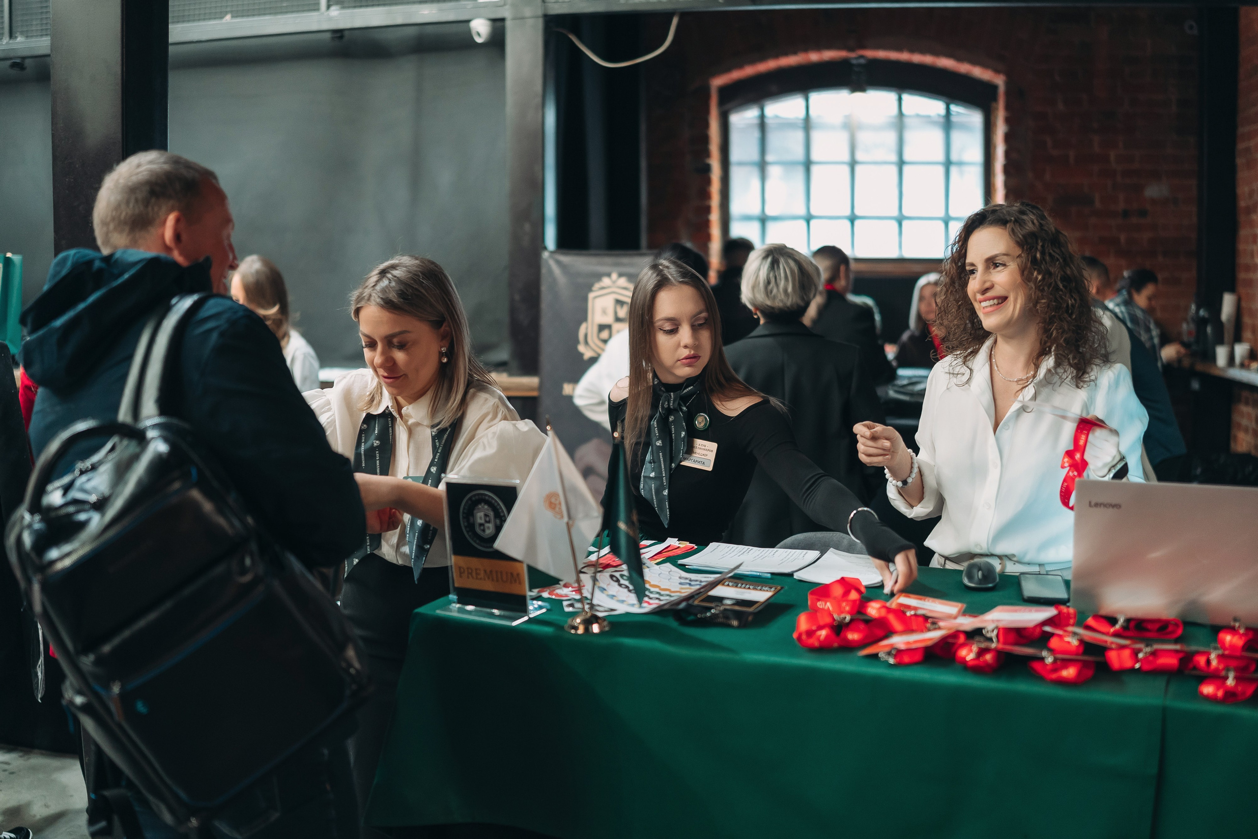 Репортажная съемка мероприятий в Воронеже. Свадебный и репортажный фотограф в Воронеже Роман Янко