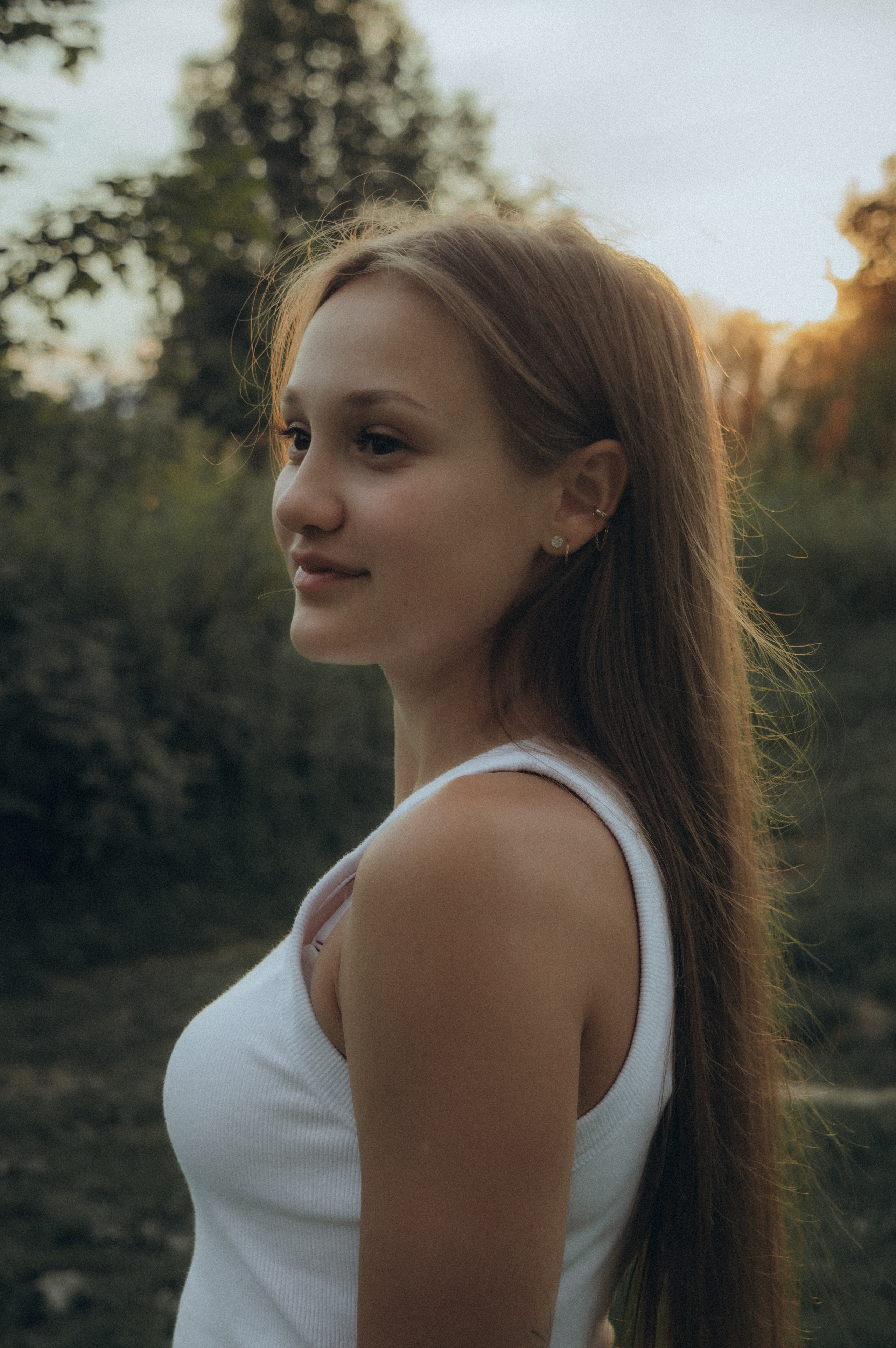 Юля. Летняя фотосессия на природе. Юлия Левада Семейный и женский фотограф