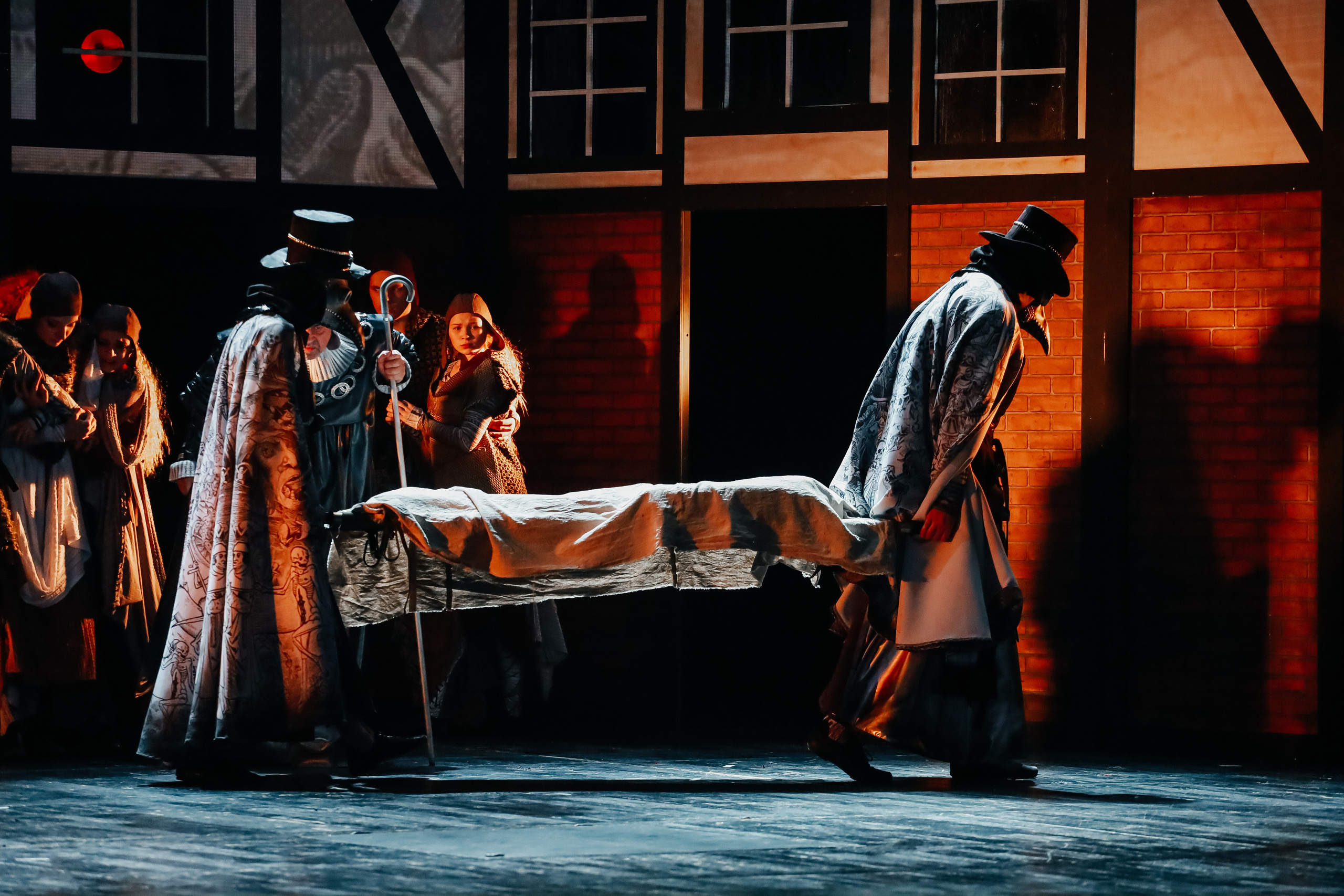 «Фауст» Молодежный театр Алтая. Фоторепортаж. Театральная фотосъёмка