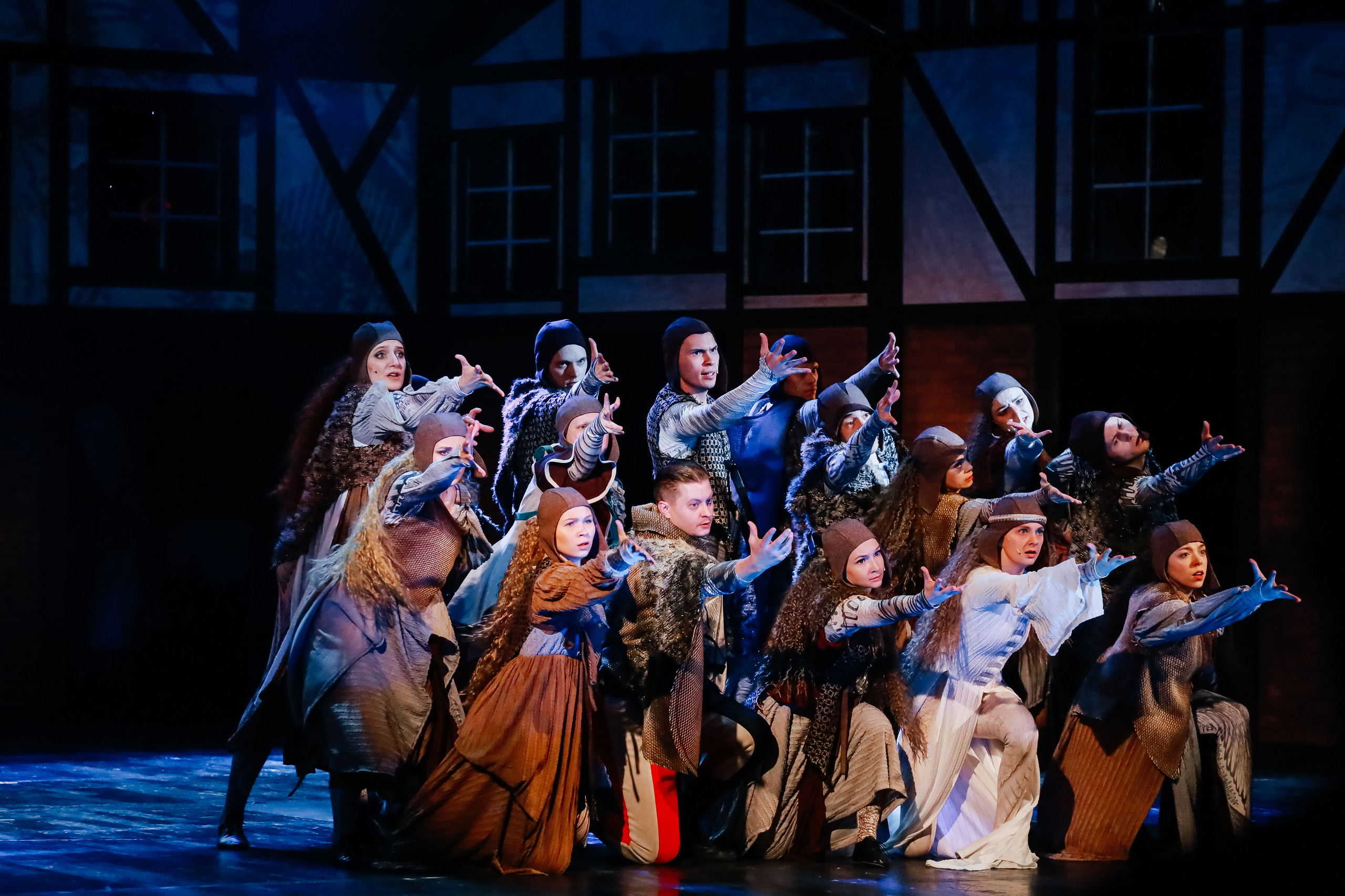 «Фауст» Молодежный театр Алтая. Фоторепортаж. Театральная фотосъёмка