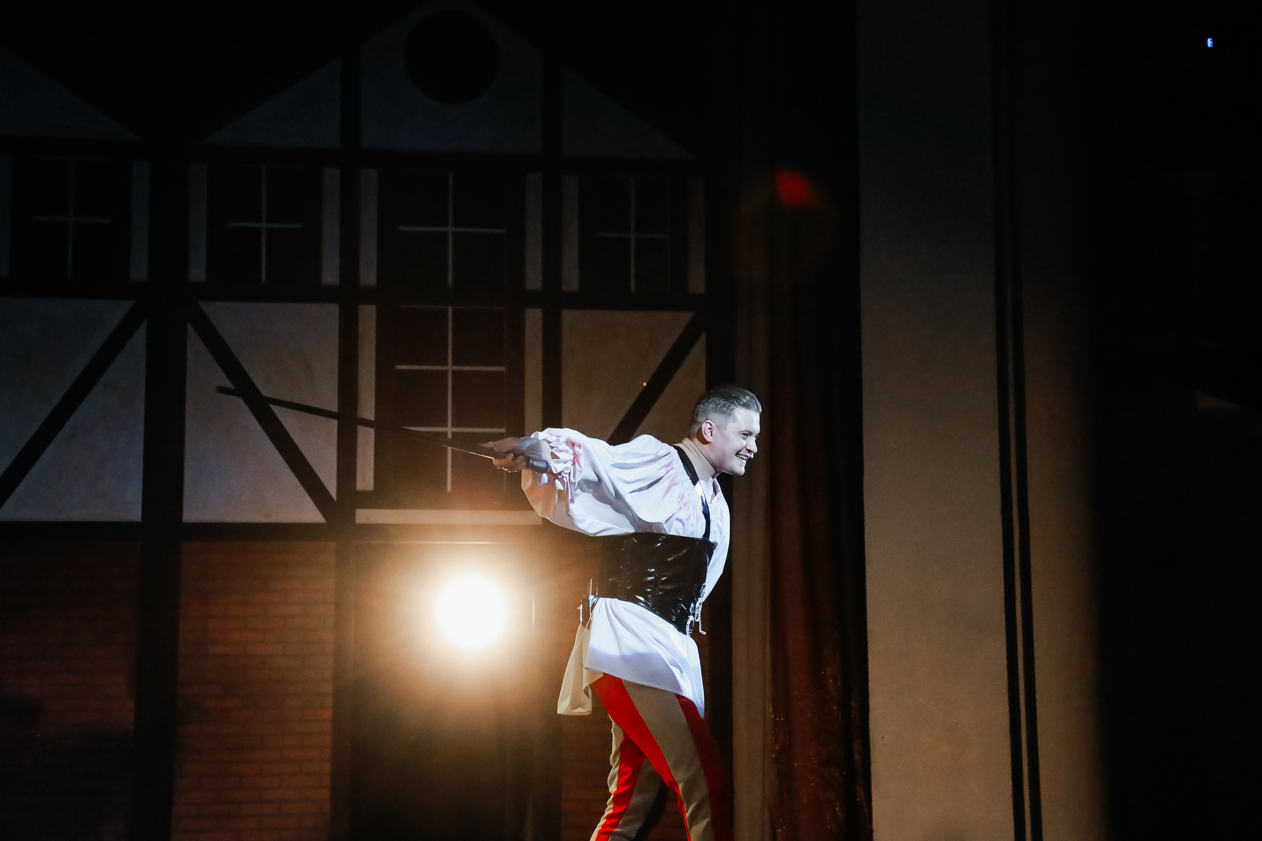 «Фауст» Молодежный театр Алтая. Фоторепортаж. Театральная фотосъёмка