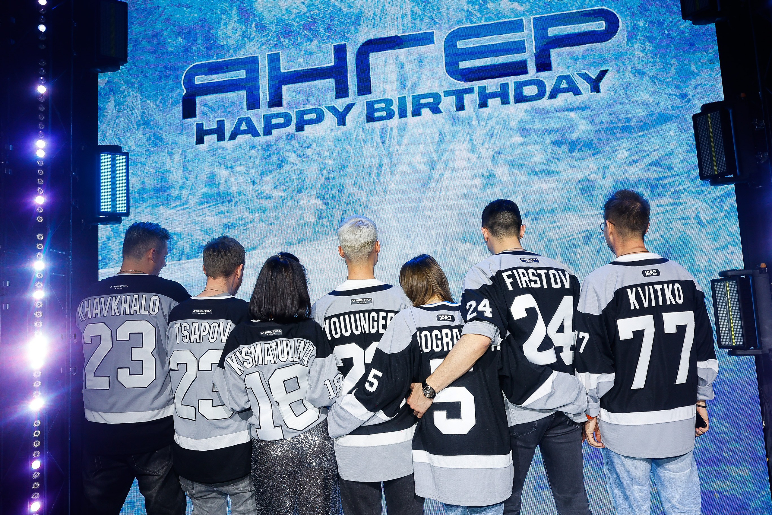 ЯНГЕР. Nikolskayasecular