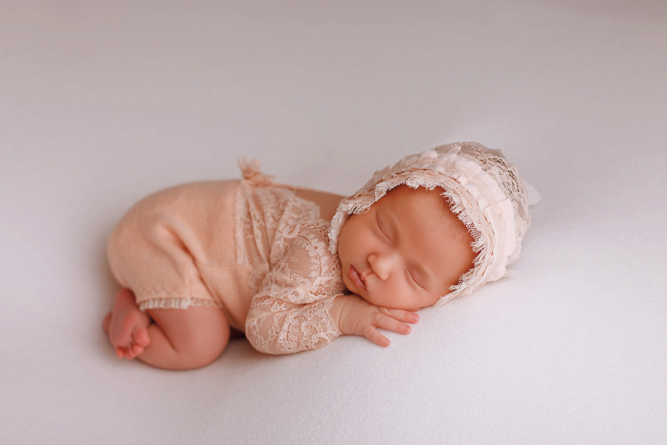 Фотосессия newborn (малыши). Фотограф новорожденных Ростов-на-Дону