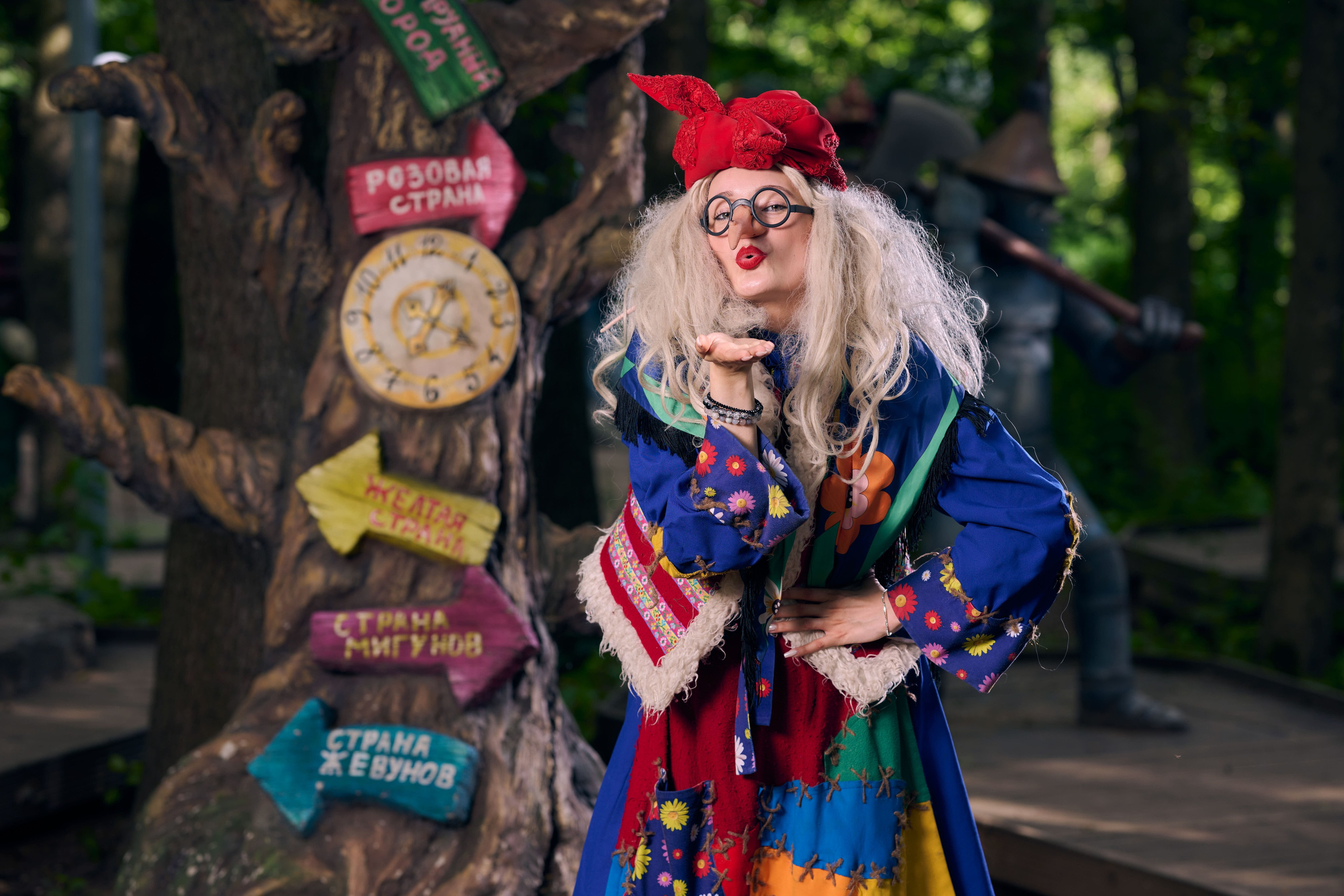 Баба-Яга. Никита Хохловский фото и видео продакшн