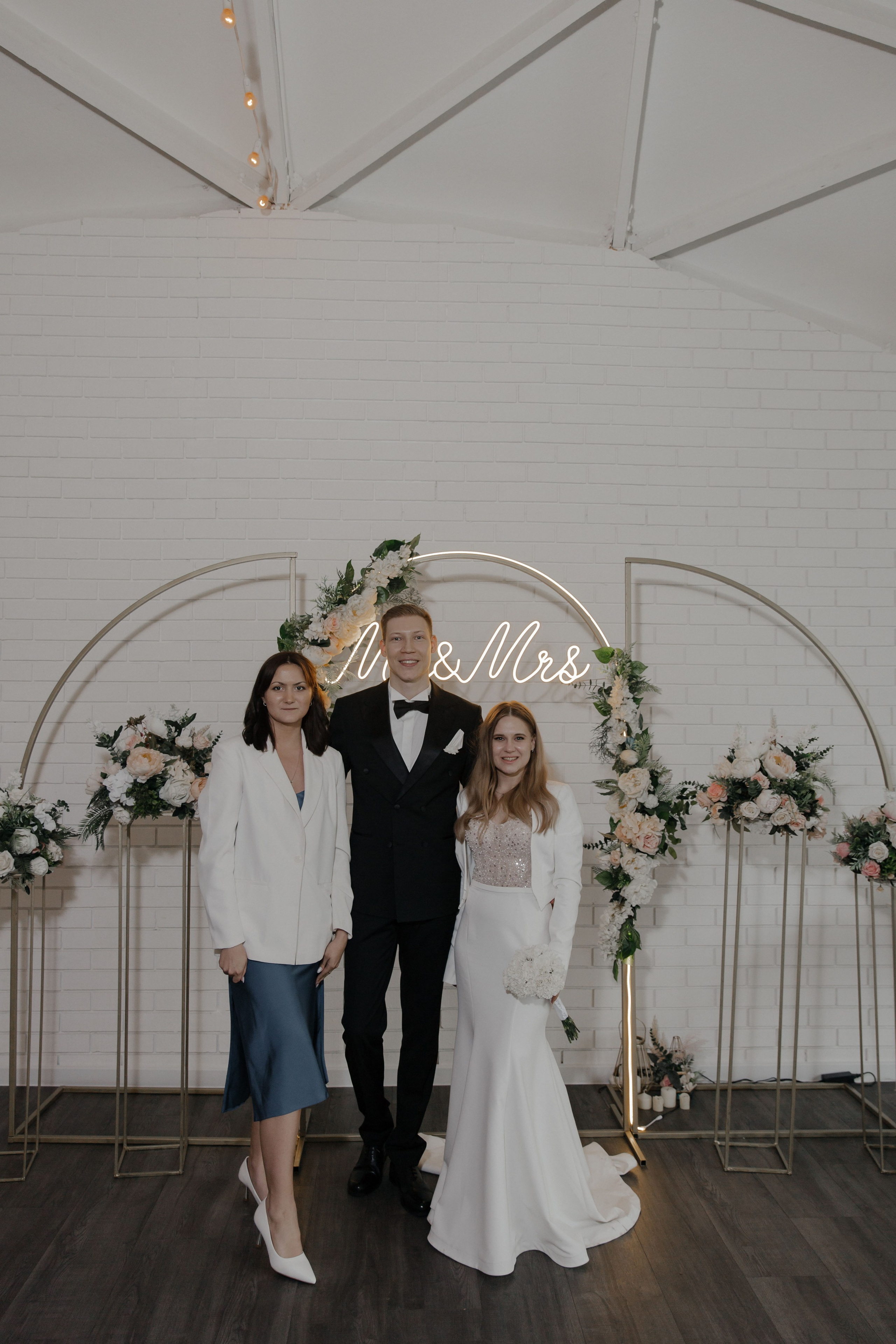 07.05.2024. RETOUCH-HOUSE