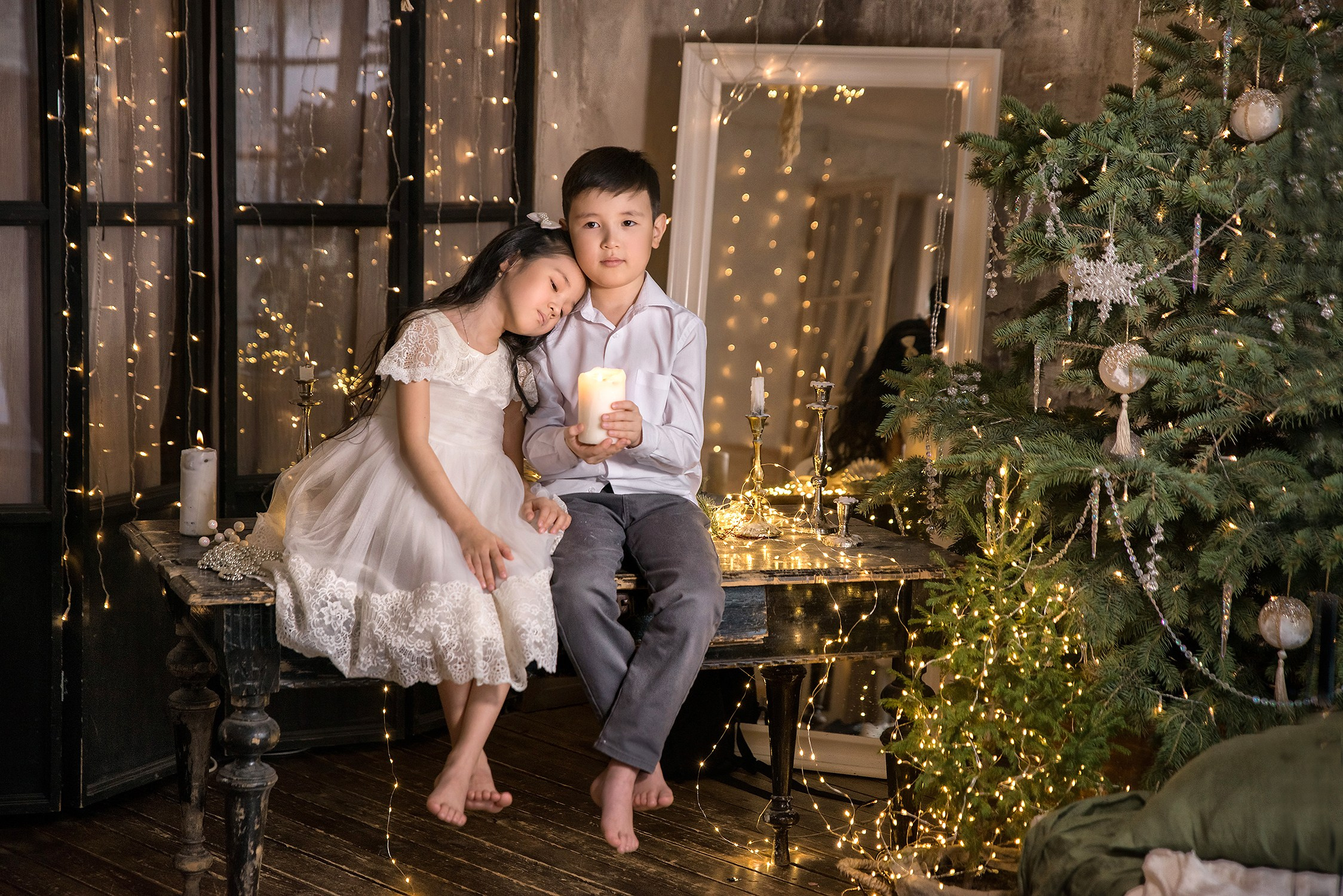 Новый год. Контакты