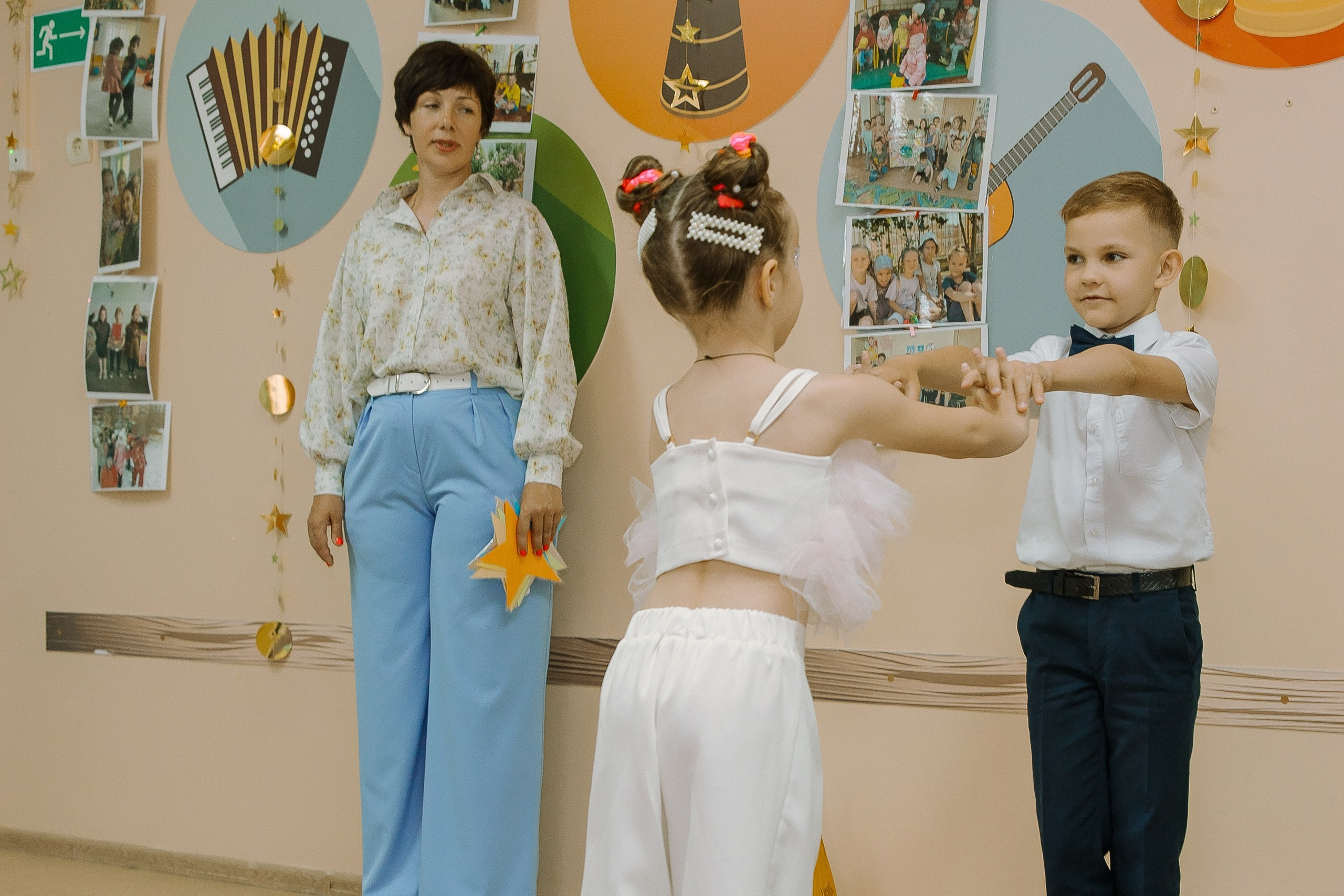 Выпускной в ДС -29. Выпускные альбомы Натальи Бутко: Новороссийск, Анапа, Геленджик