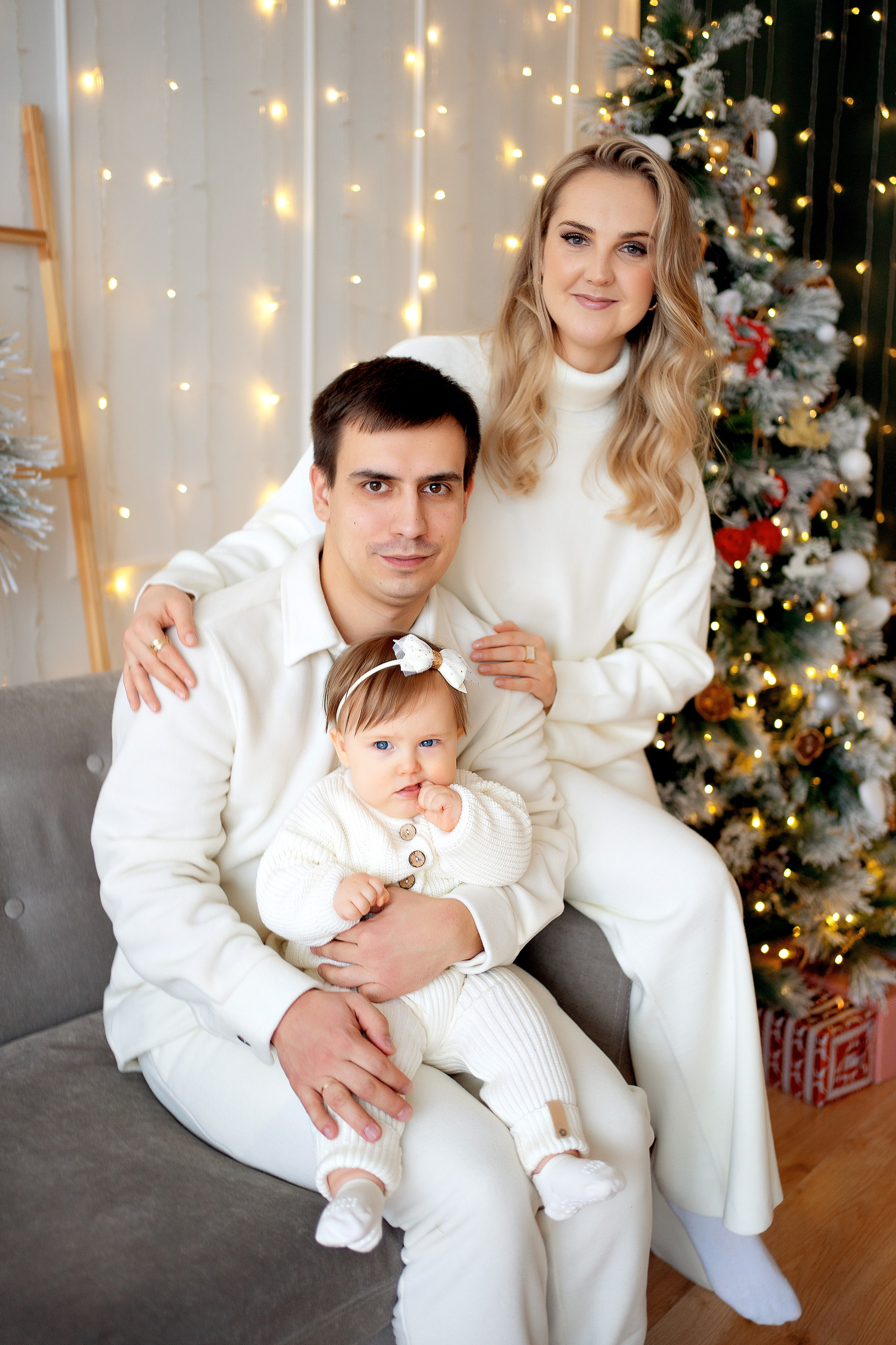 Семейная фотосессия в студии «Панда» (Коммунарка). Семейный и детский фотограф в Москве Екатерина Офицерова