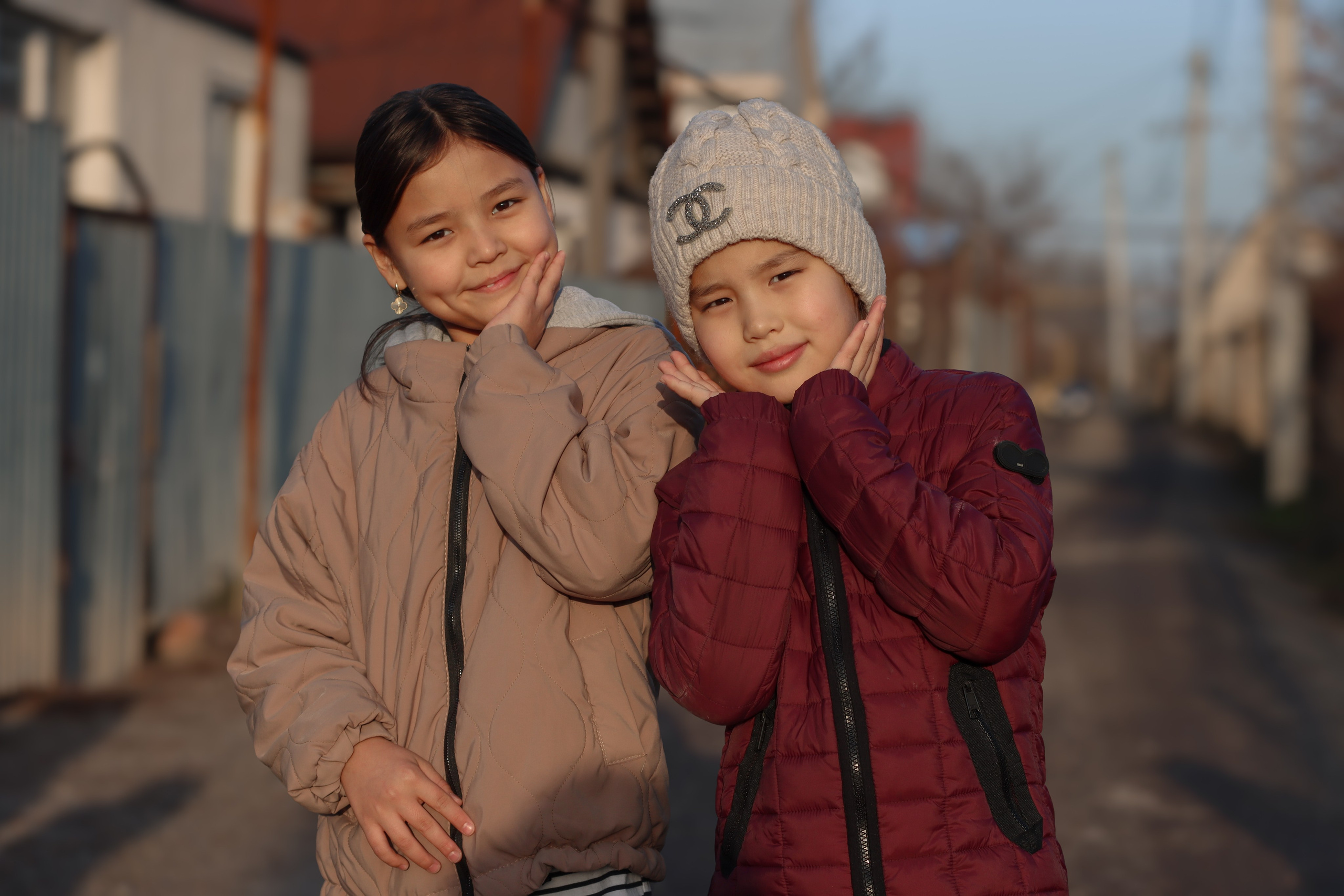 Дети. Художница в Алматы Мухамед-Рахимова Джамиля