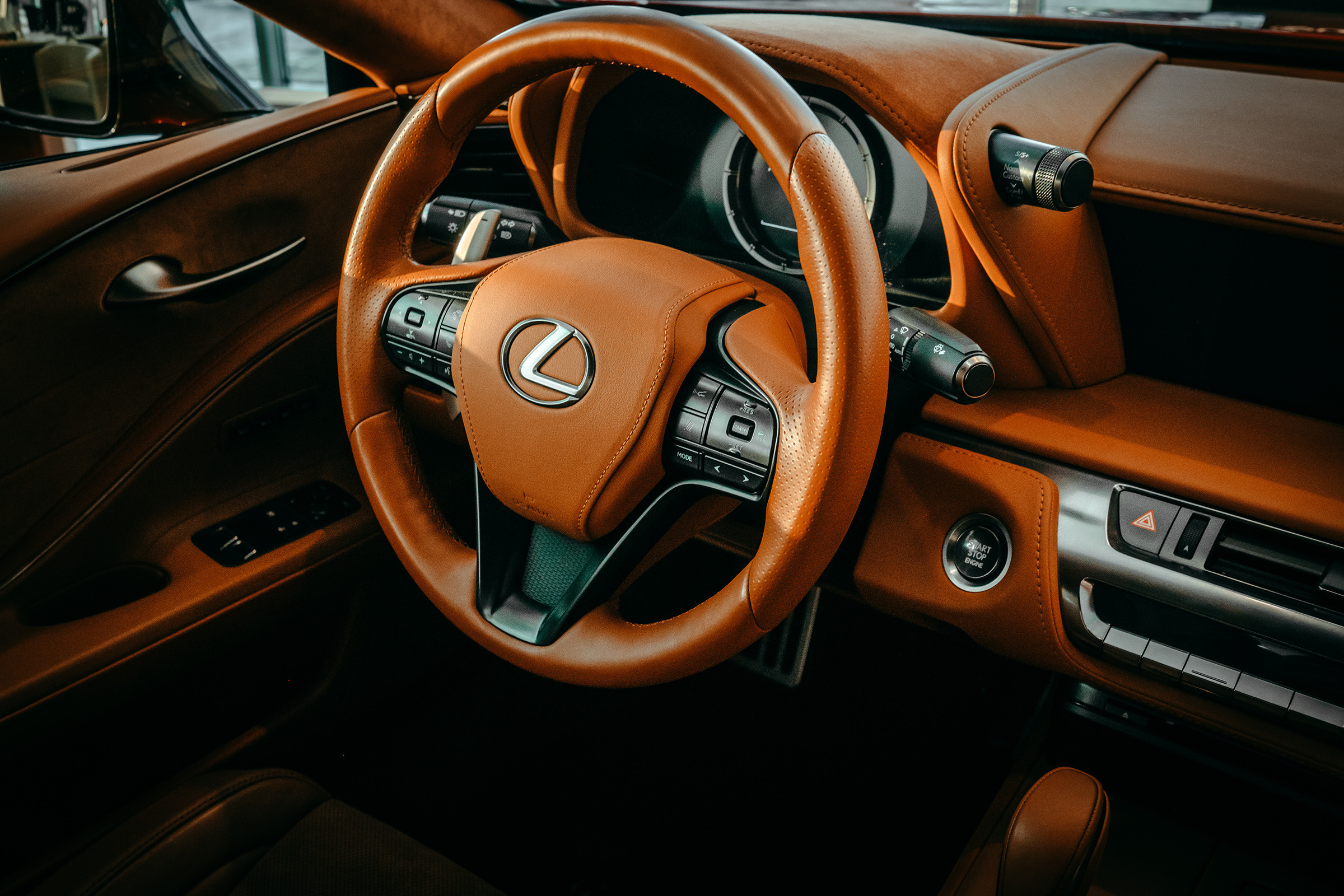 Автомобильная съемка. Имиджевый фотограф Илья Балух СПб — Москва  — заяви о себе красиво