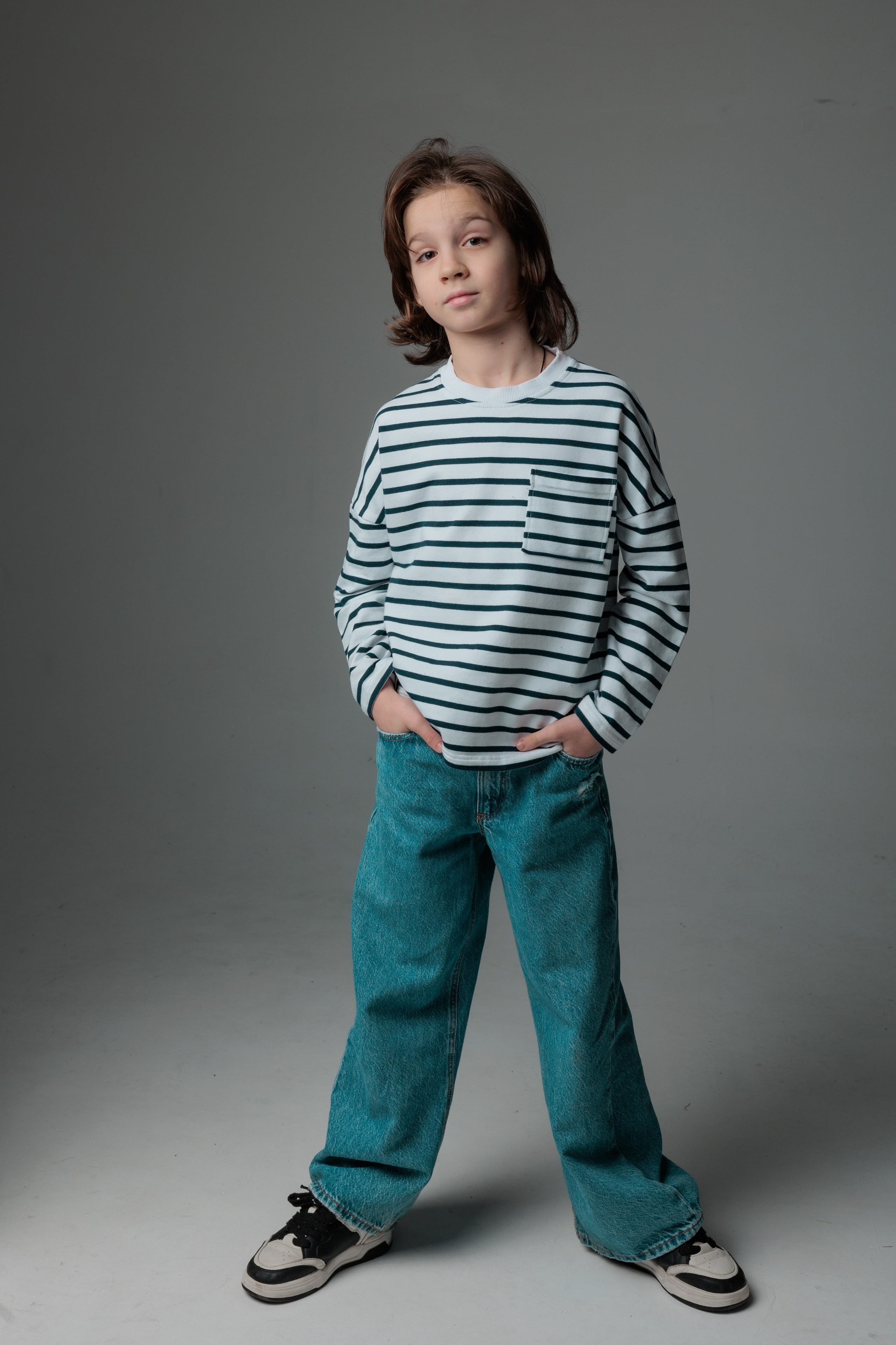 САША. Я фотограф из Москвы к Вашим услугам