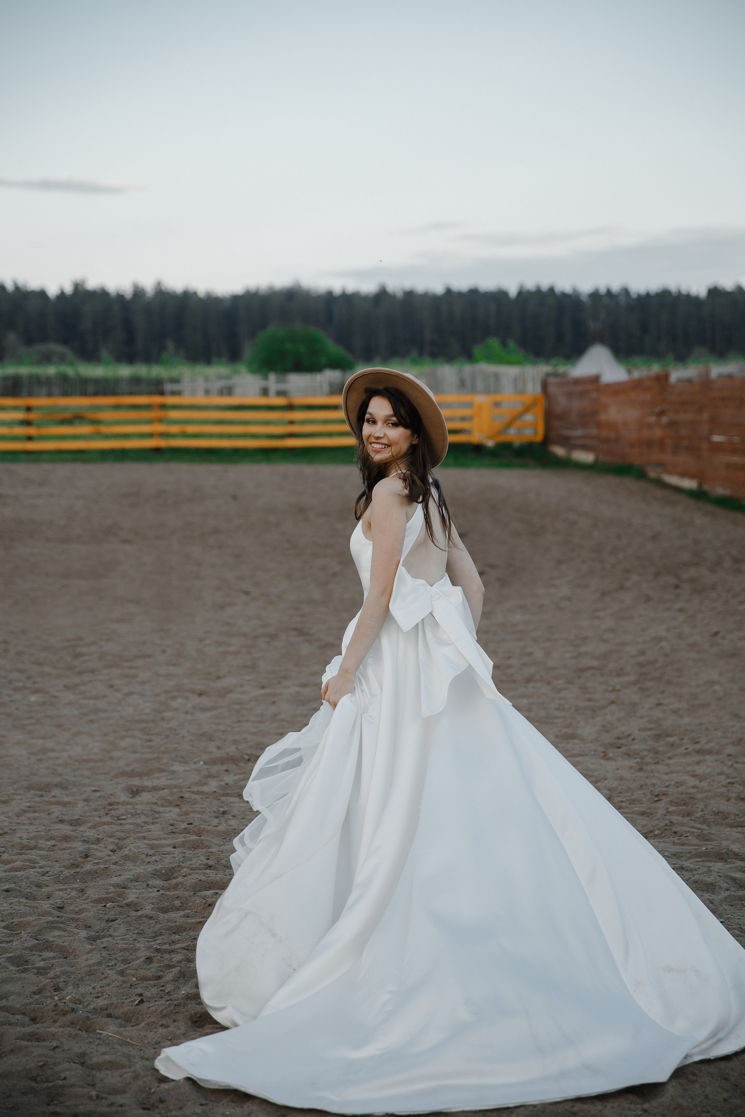 Захотелось быть невестой на коне. VOLOCHKOVA